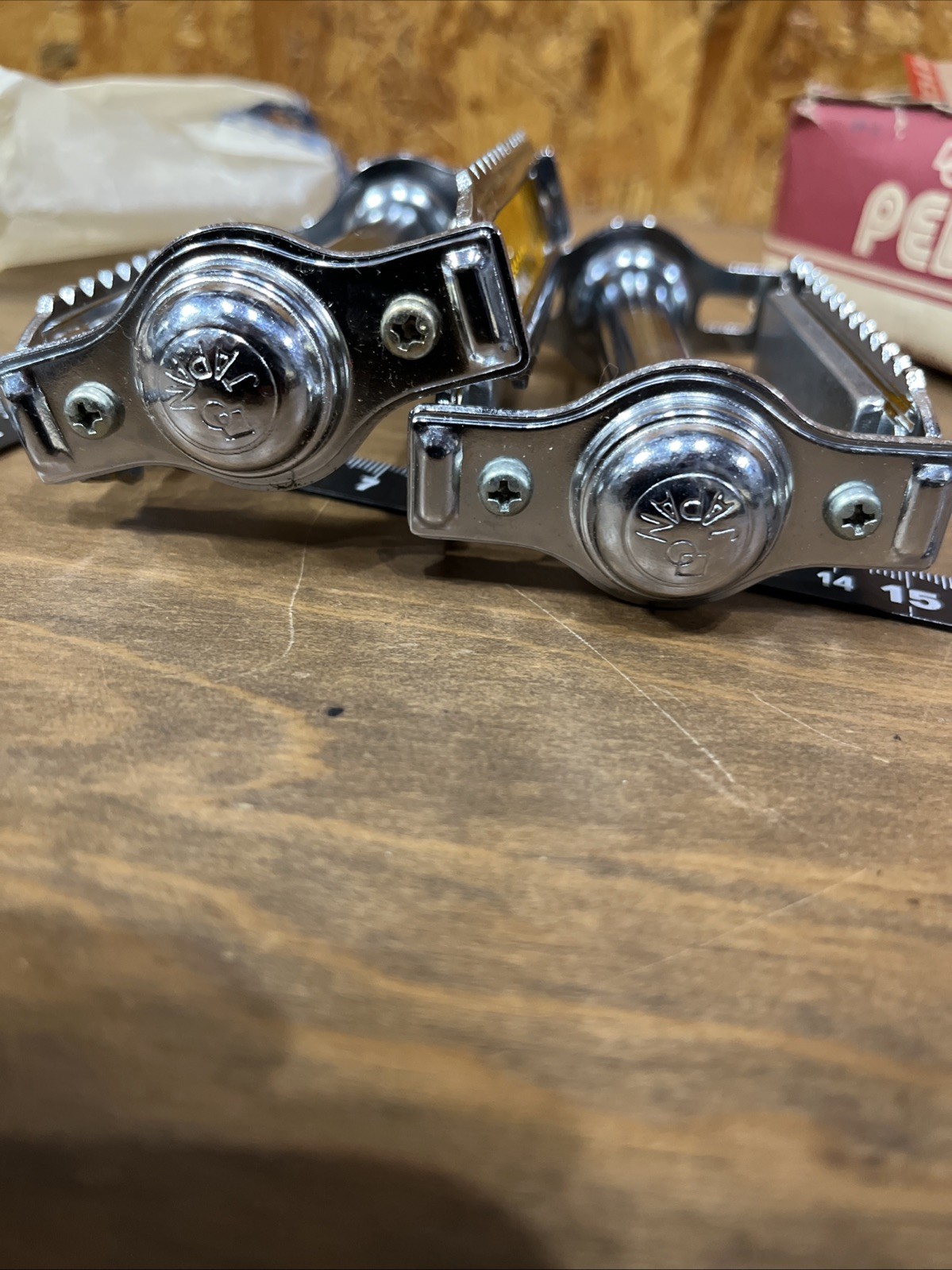 Vintage Steel KKT NOS Pedals 9/16 in Very nice condition Bicycle JAPAN Cateye
