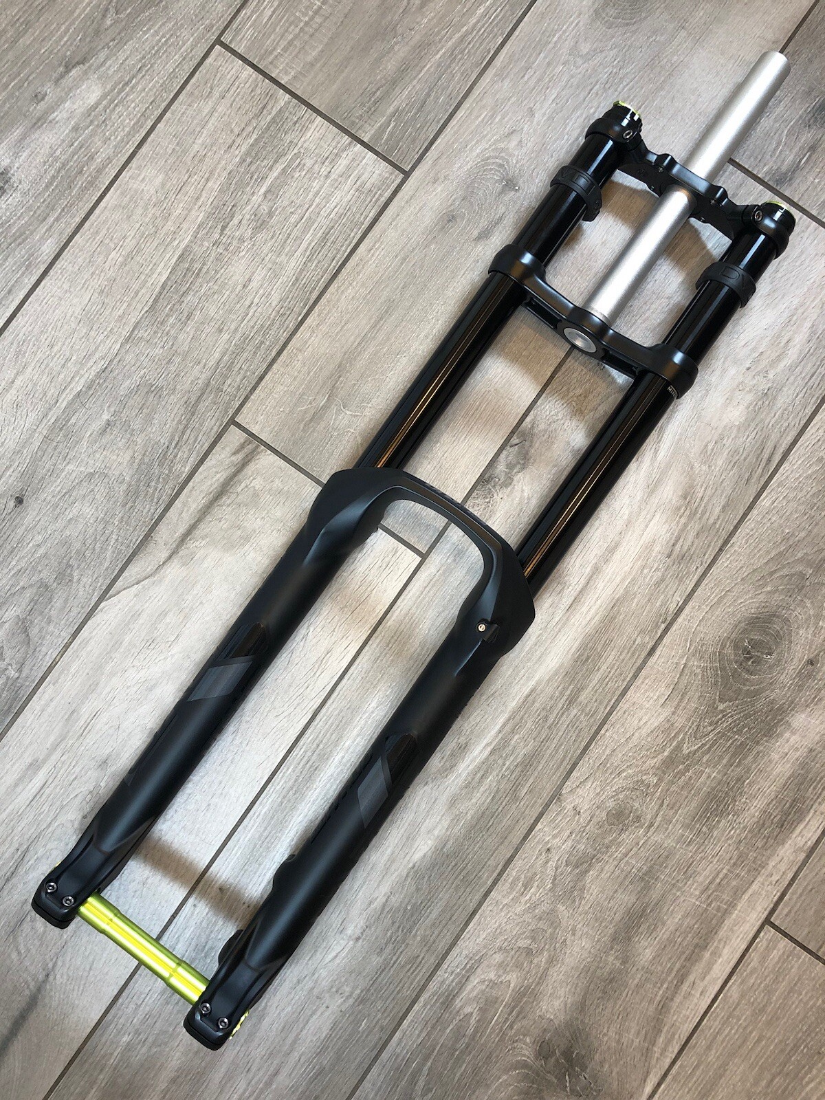 DVO Suspension Onyx DC D1 Fork 29″, 203mm,48mm Rake, NEW!