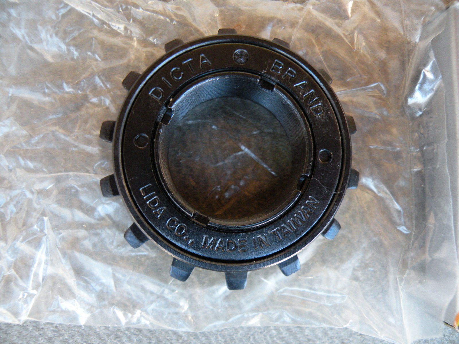 NOS Sunlite by Dicta Brand~Lida 1/12″ x 3/32″ x 14 Tooth Single Speed Freewheel