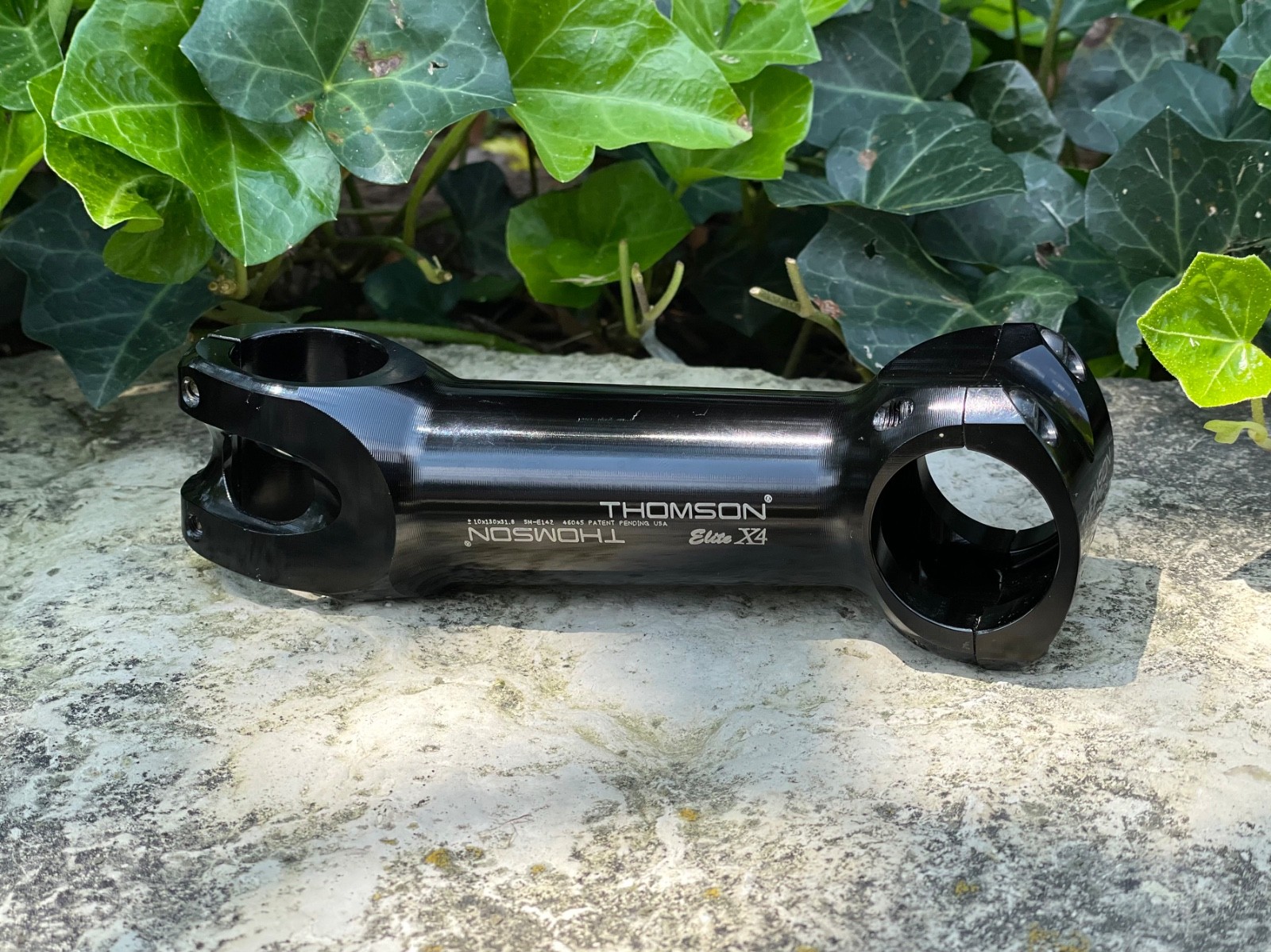 Thomson Elite X4 Stem 1 1/8” x 130mm x 31.8 +/- 10 degree – Clean