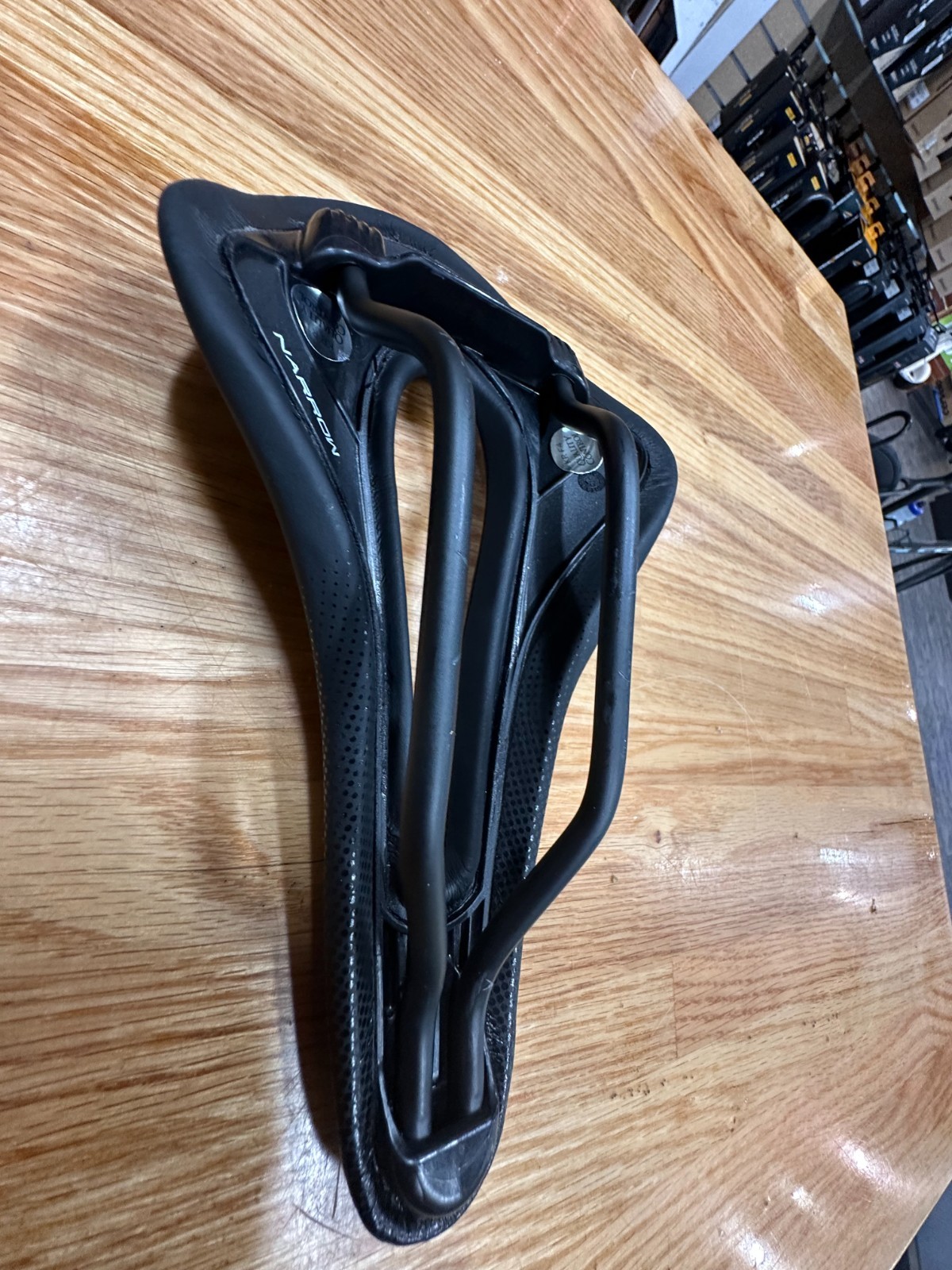 Selle San Marco Short Fit Narrow Magnesium Rail Look Branded (255)