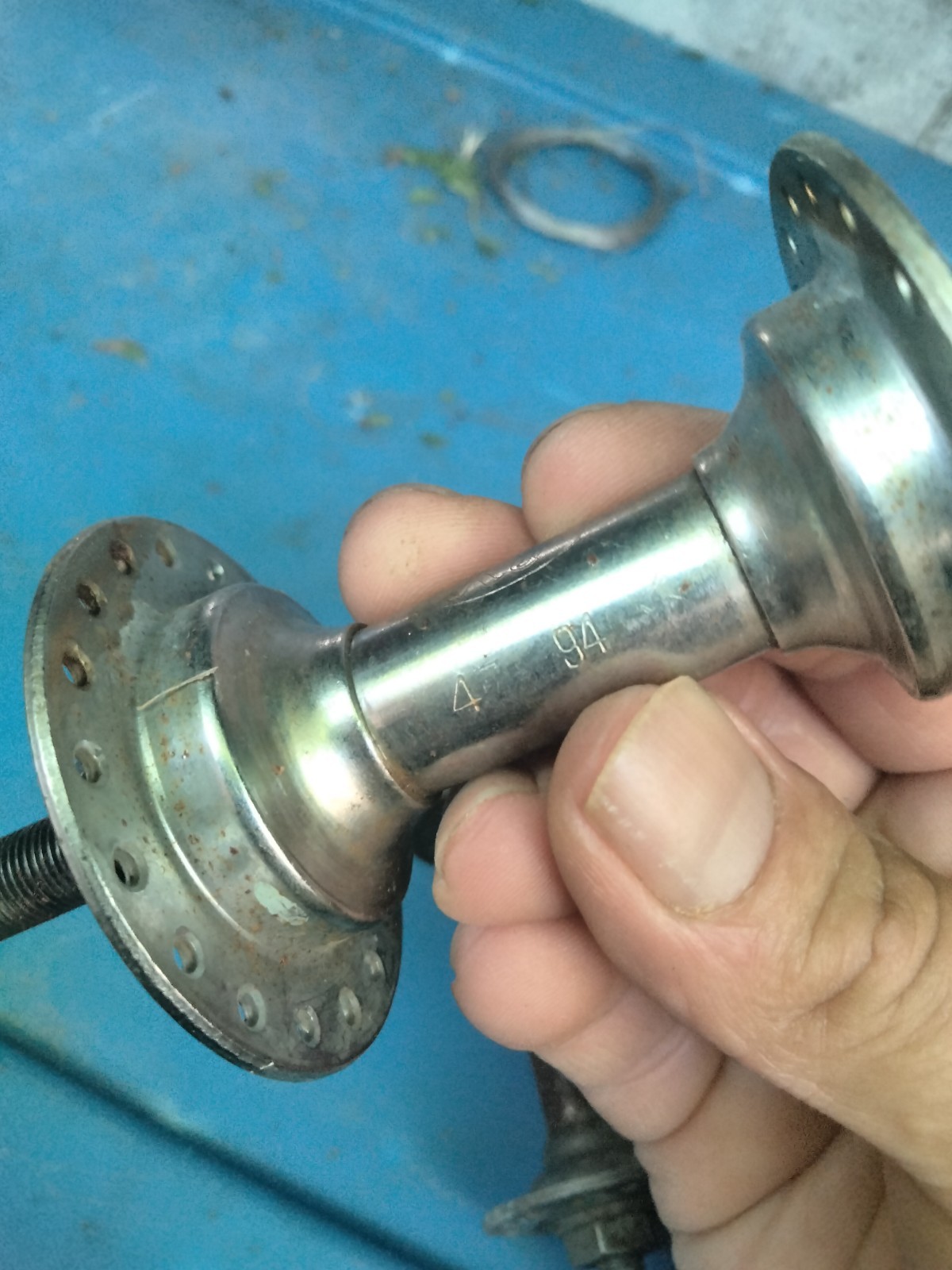 bicycle front hub ,high/low flange ,mid 70s vintage Schwinn, Mark usa LOT