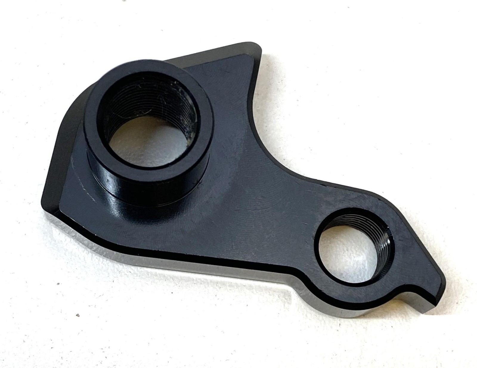new genuine SANTA CRUZ Derailleur Hanger 23-18684 Wheels Mfg # 368