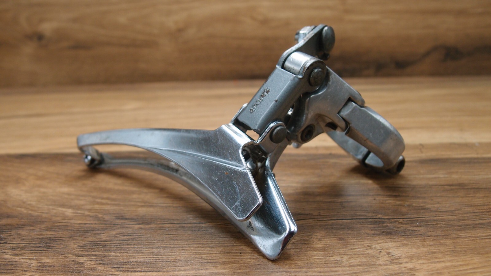 1980s front derailleur Suntour 28.6 mm bottom pull VIA Japan Maeda Ind