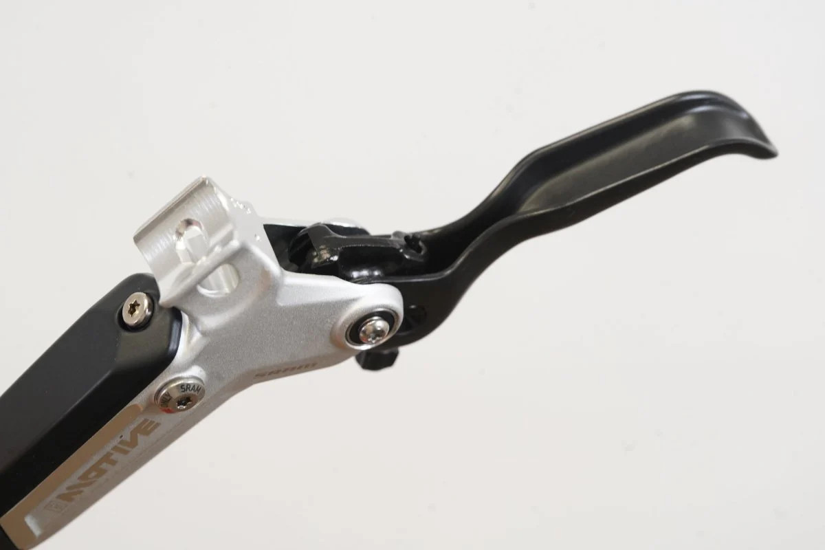 NEW SRAM Motive Ultimate Disc Brake Calipers Levers MTB