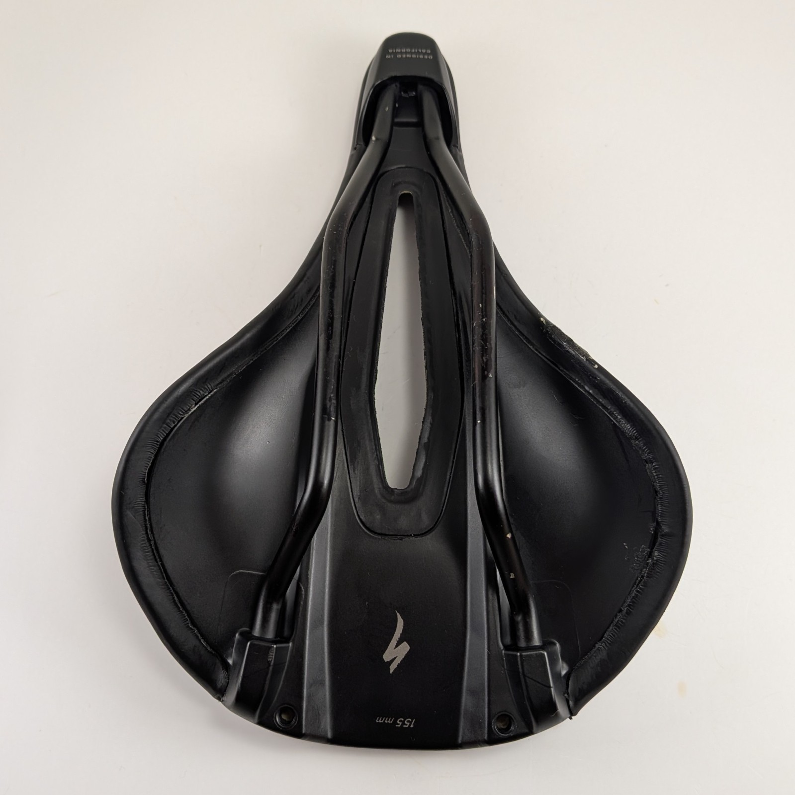 Specialized Body Geometry Short Nose Saddle/Seat ~ 155x240mm ~ 256g ~ Black