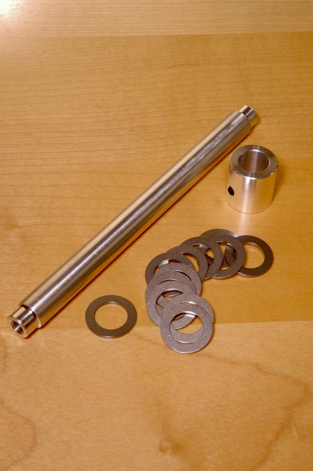 Bullseye rear axle set 135mm MTB. Accurate reproduction conversion