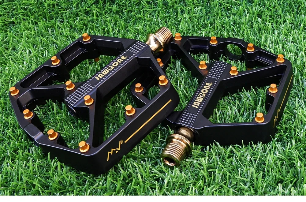 MTB Flat Bike Pedals 9/16″ Aluminum Alloy Sealed Bearing Platform Bicycle Pedals