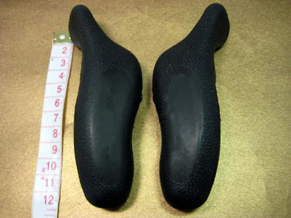 Black Cycling MTB Sports Bike Anti-Shock Bicycle Handlebar Bar Rubber End Grips