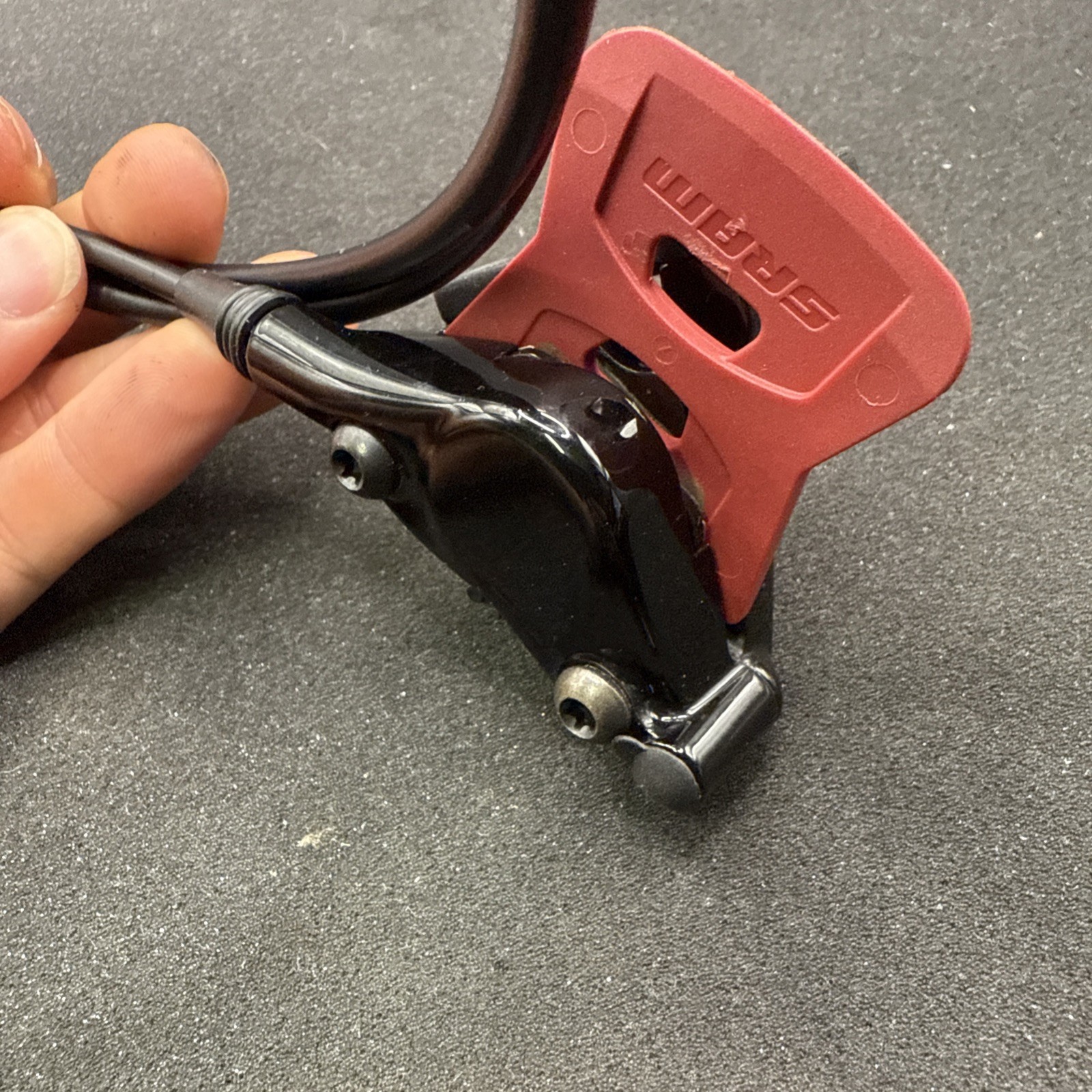 Sram Force Right Rear Hydraulic Flat Mount Brake 1700mm (9387-12)