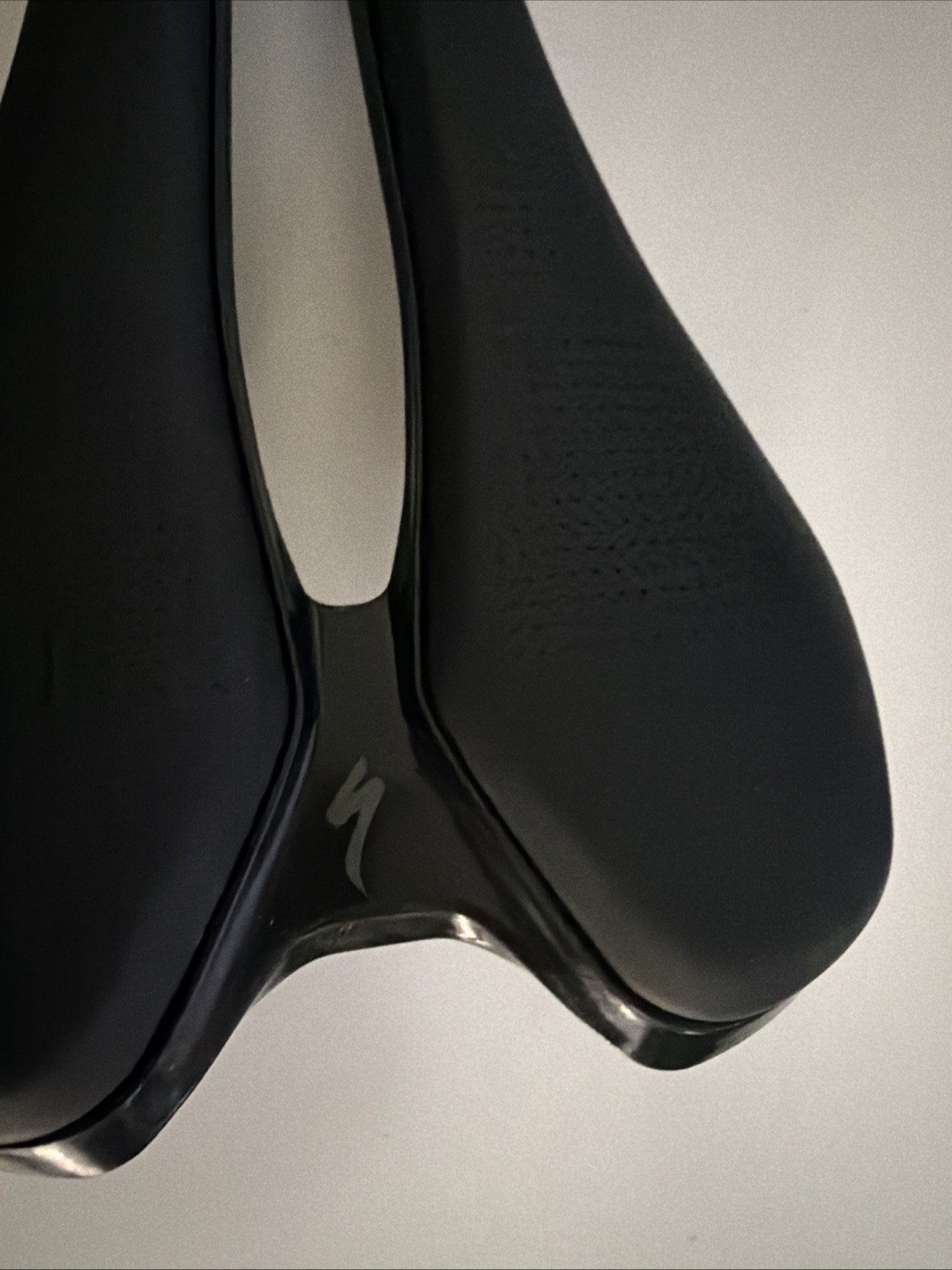 Specialized Ronin Evo Saddle 143mm Black