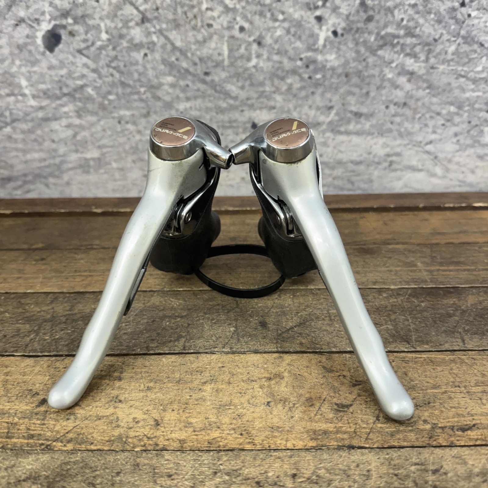 Vintage Shimano Dura Ace Shifter Lever Set ST-7401 ST-7400 STI Brake