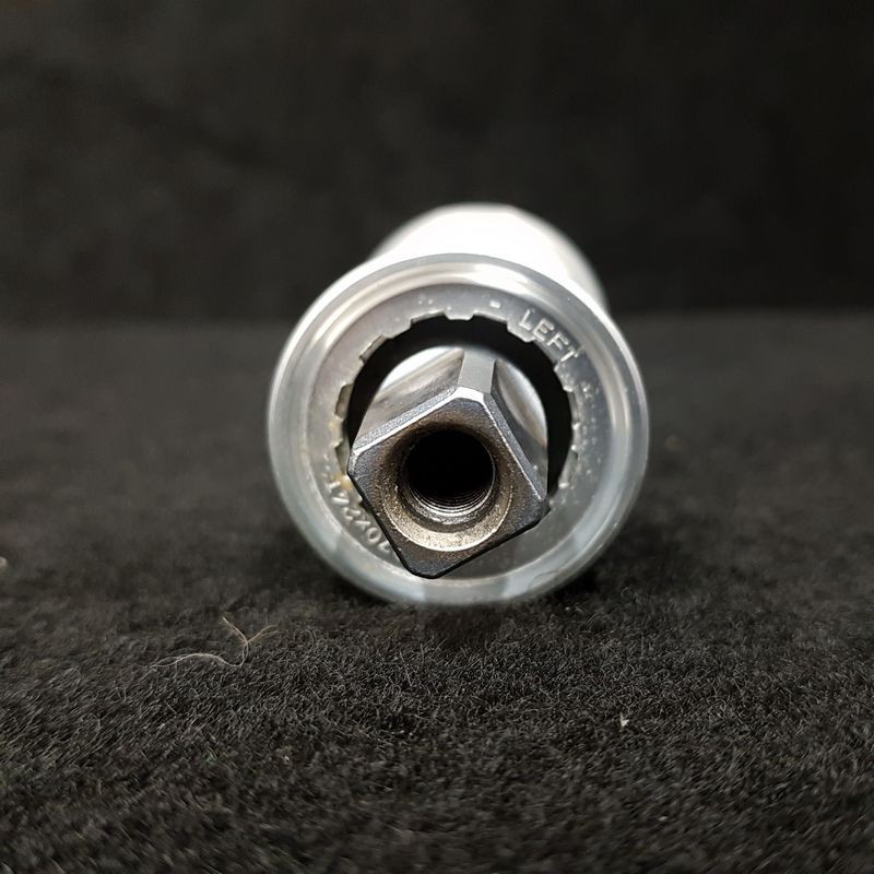 Bottom Bracket Axle «CAMPAGNOLO RECORD» 102 Mm 1.37 X 24 (Ref 525)
