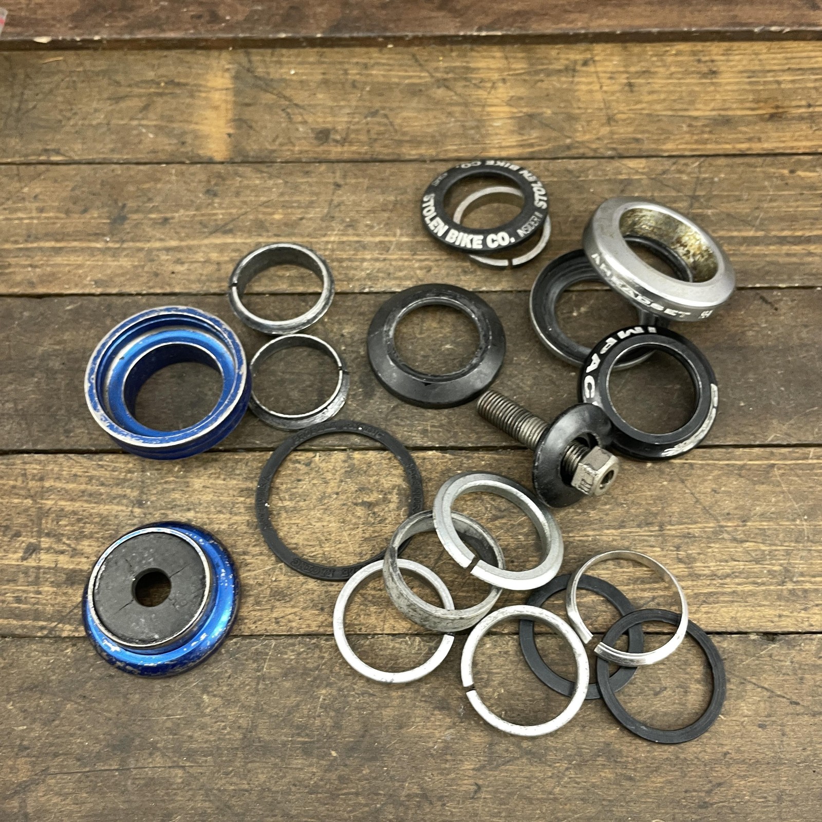 BMX 1 1/8 in Headset Parts Lot Potts Mod Bolt Diatech D-Cup Stolen Threadless