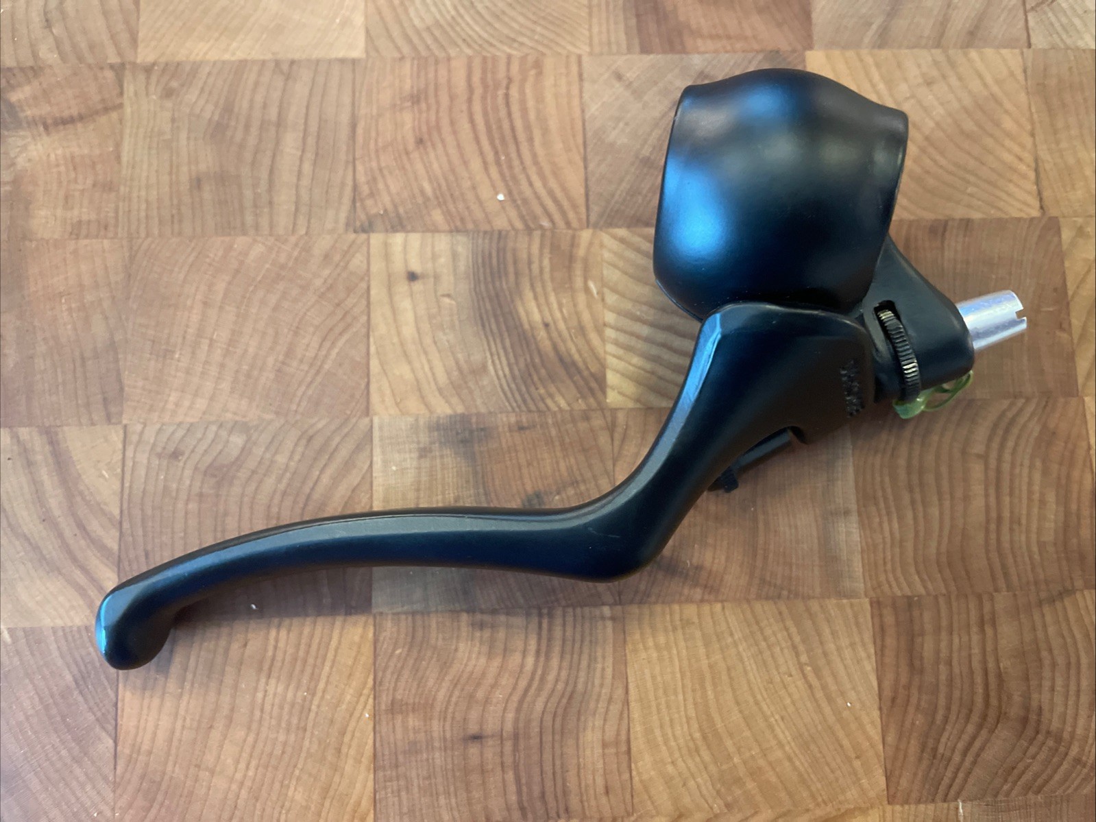 New-Old-Stock Right-Side DIA-COMPE 292 Batwing Brake Lever. (FSW)