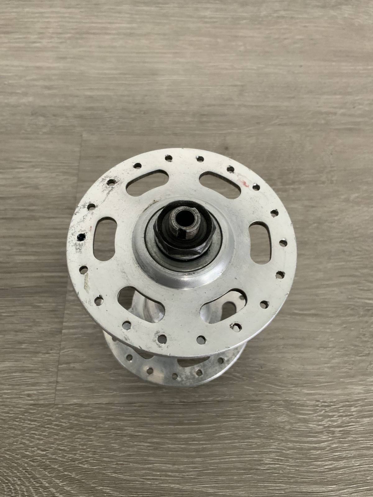 NORMANDY FRONT HUB 36 HOLE 100 MM SPACING 160 GRAMS