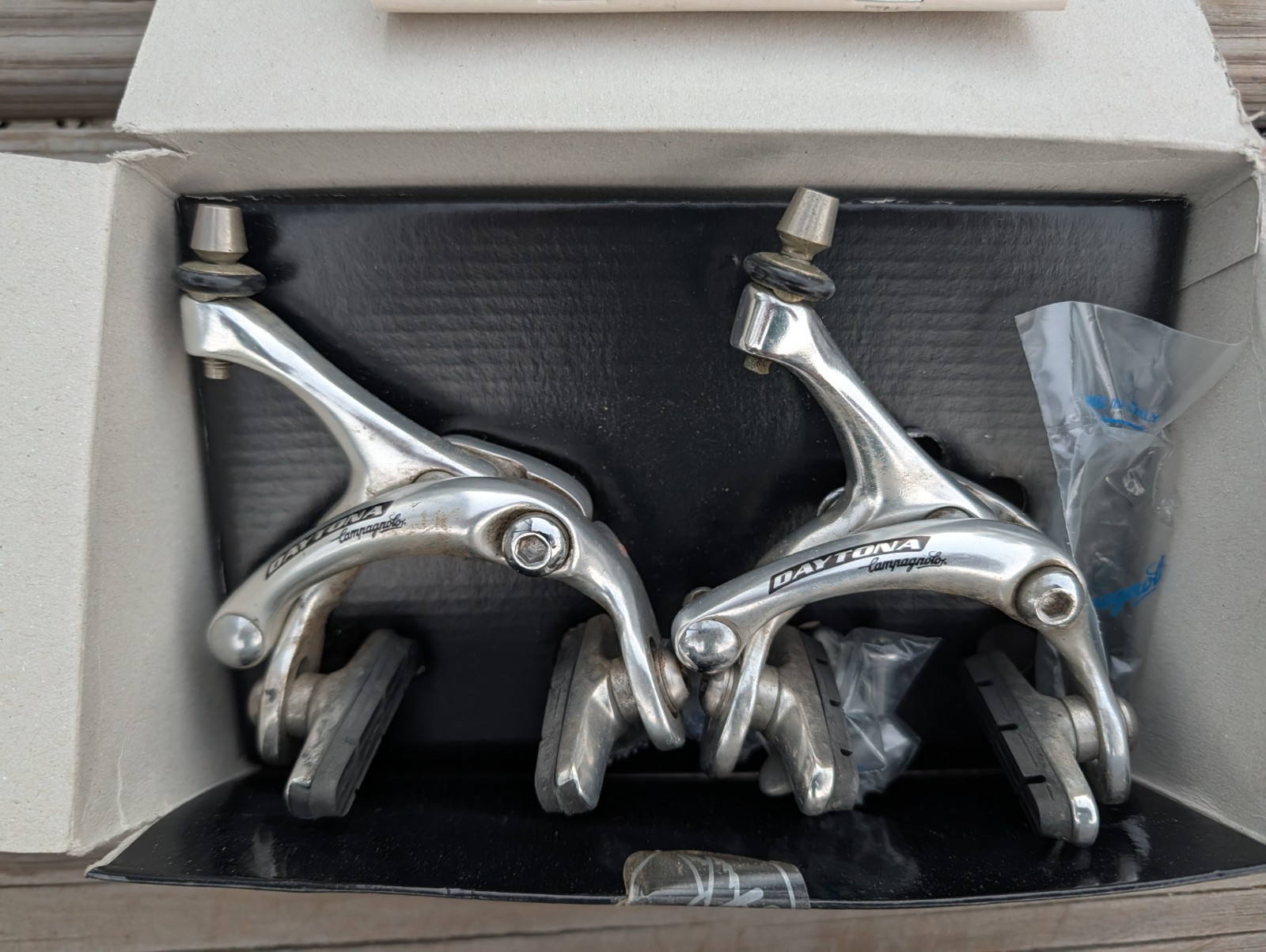 Campagnolo Daytona 2×10 Speed Brifters Brake/Shifter Combo And Brake Calipers