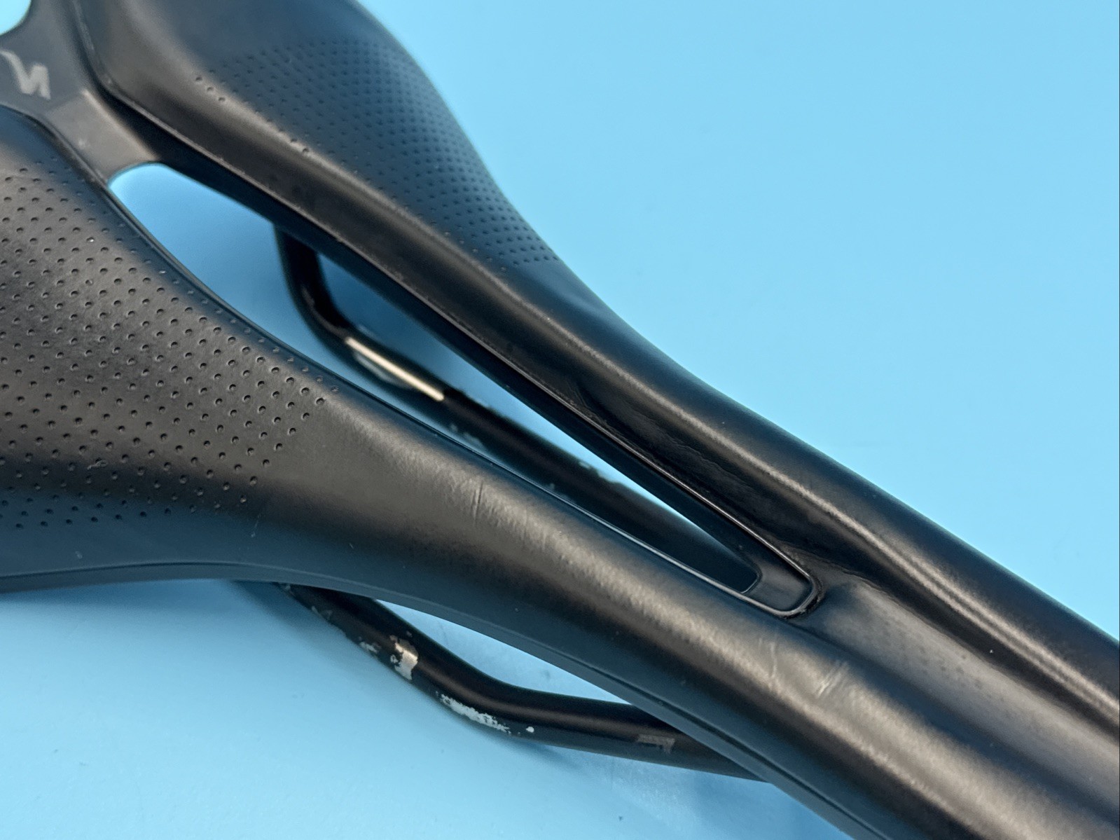 Specialized Romin EVO 143 Expert Body Geometry Comp Hollow Titanium Rail Saddle