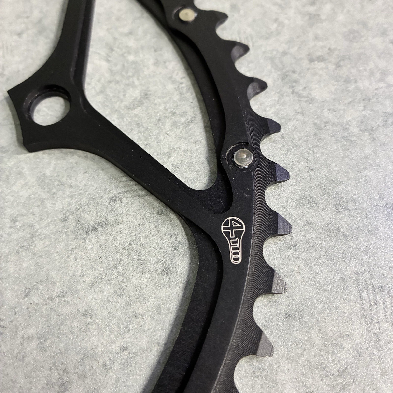 NOS ZIPP VUMA Quad Chainrings 53/39t With 110 x 4 BCD 10 Speed Black TAKE OFF