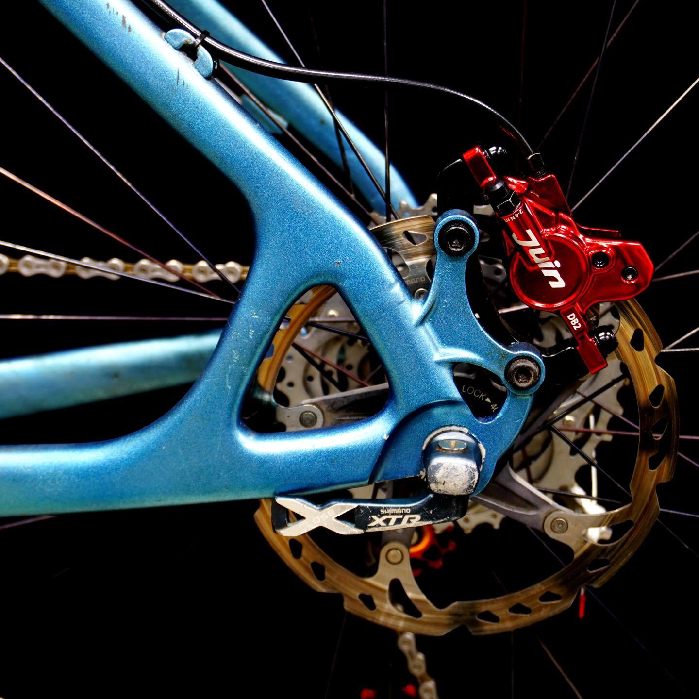 Red Juin Tech DB2 Mountain Bicycle Hydraulic Disc Brakes F/R Set w/ Rotors