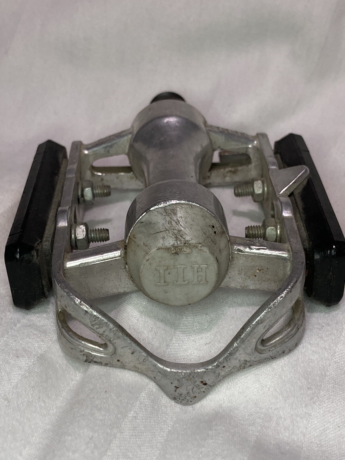 HTI A19 Pedal Right only