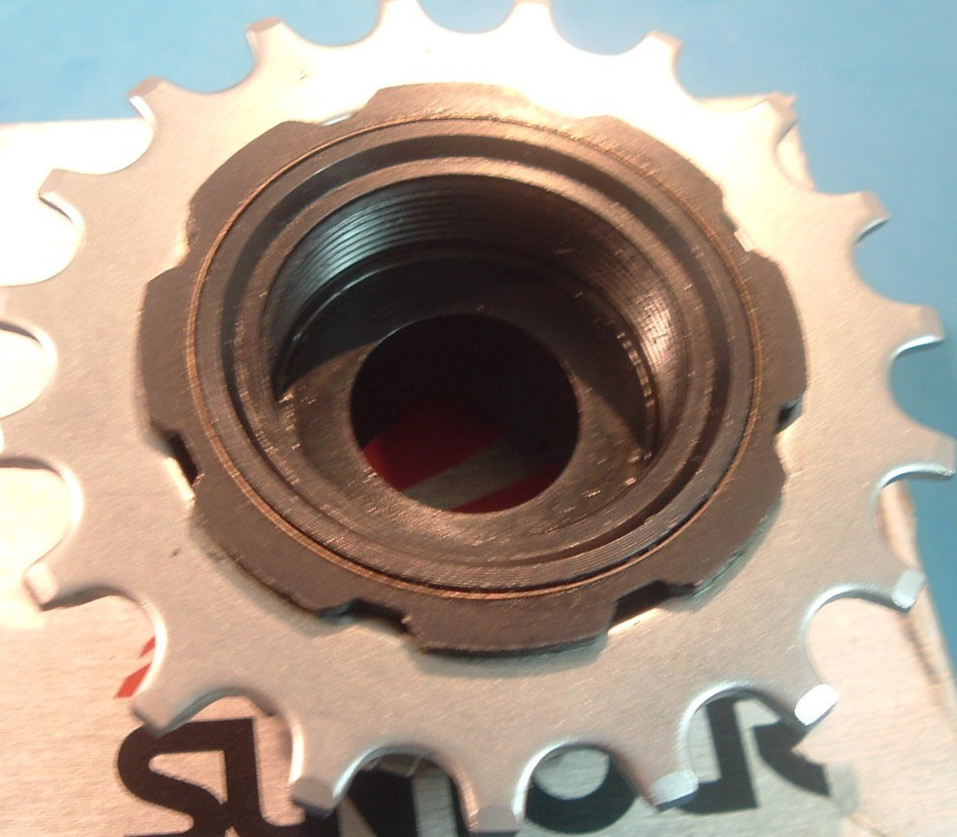 SunTour Winner Pro Ultra 7-Spd 12T-19T Freewheel NEW / NOS Road- Mint-NIB