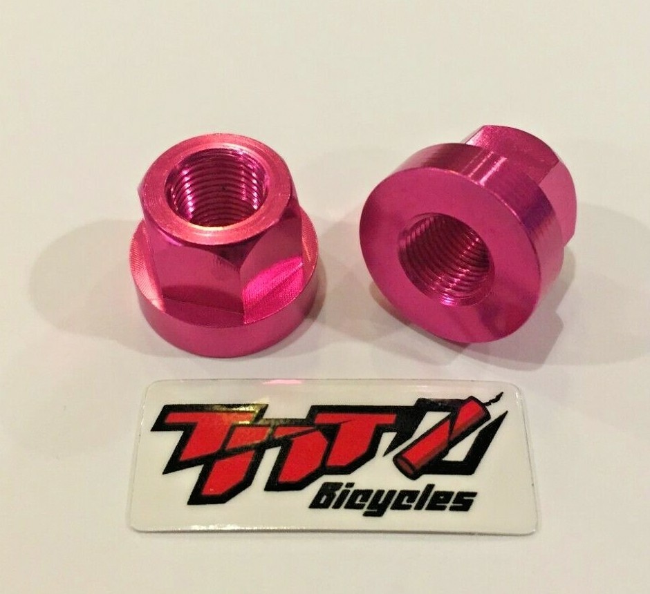 TNT BICYCLES – ALUMINUM AXLE NUTS – 3/8″ x 26tpi – SOLD AS PAIR (2pcs)