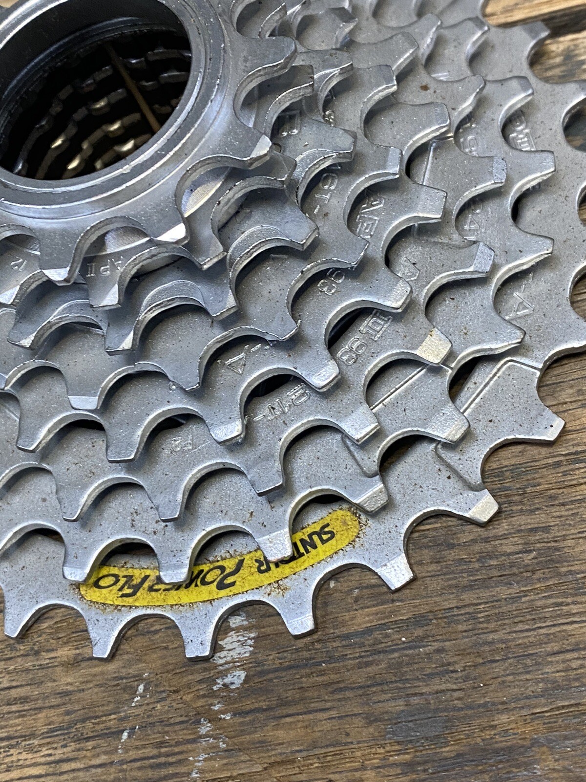 Suntour Powerflo 8-speed cassette 11-28 range mtb rare AP II microdrive