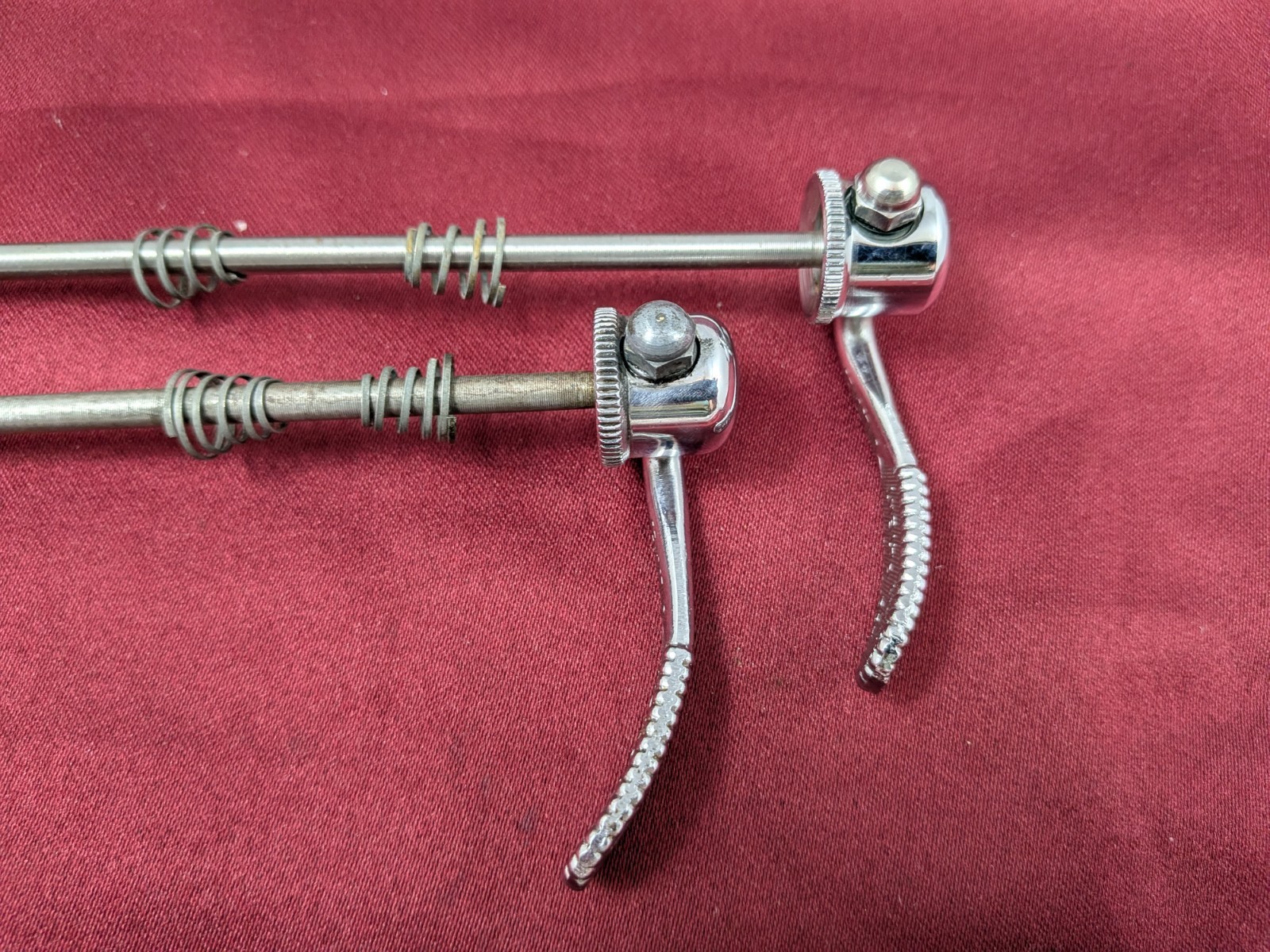 VTG Campagnolo Nuovo-Record F/R Quick Release Skewers 100/126mm D-Ring Nuts