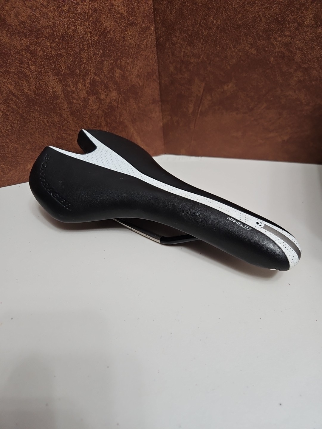 Bontrager affinity 3 Bike Saddle Black 224 grams PN302787 139mm width