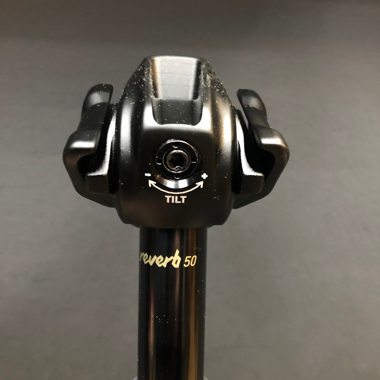 NEW Rockshox Reverb AXS 27.2x350mm 50mm Dropper Seatpost Sram Mountain Bike NIB