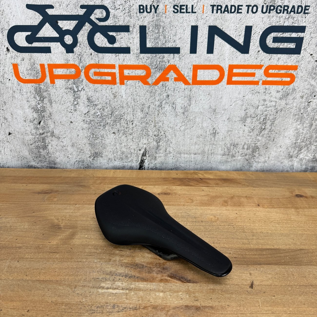 Mint! Syncros Belcarra Regular SL 130mm 7x9mm Carbon Rails Bike Saddle 201g