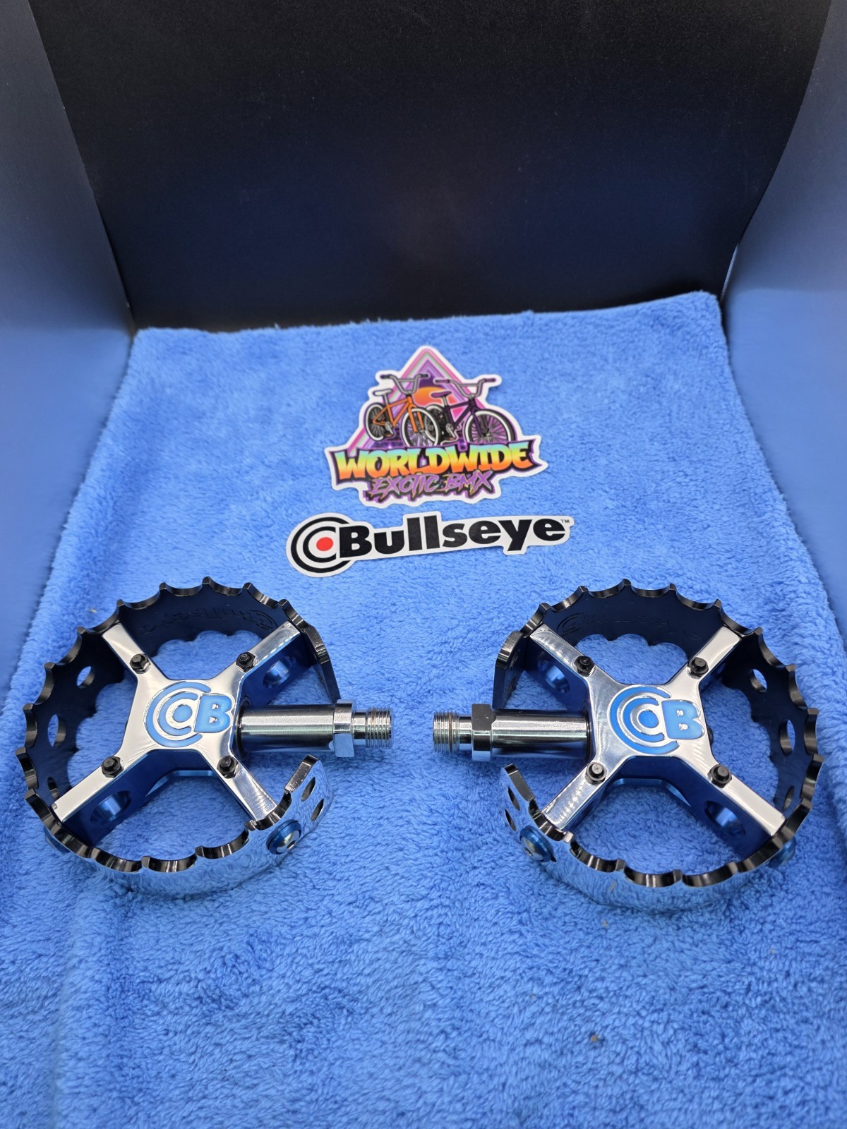 BULLSEYE 🎯 X WORLDWIDE NEW Collab Pedals Limited Edition BMX Se Bikes Hutch GT