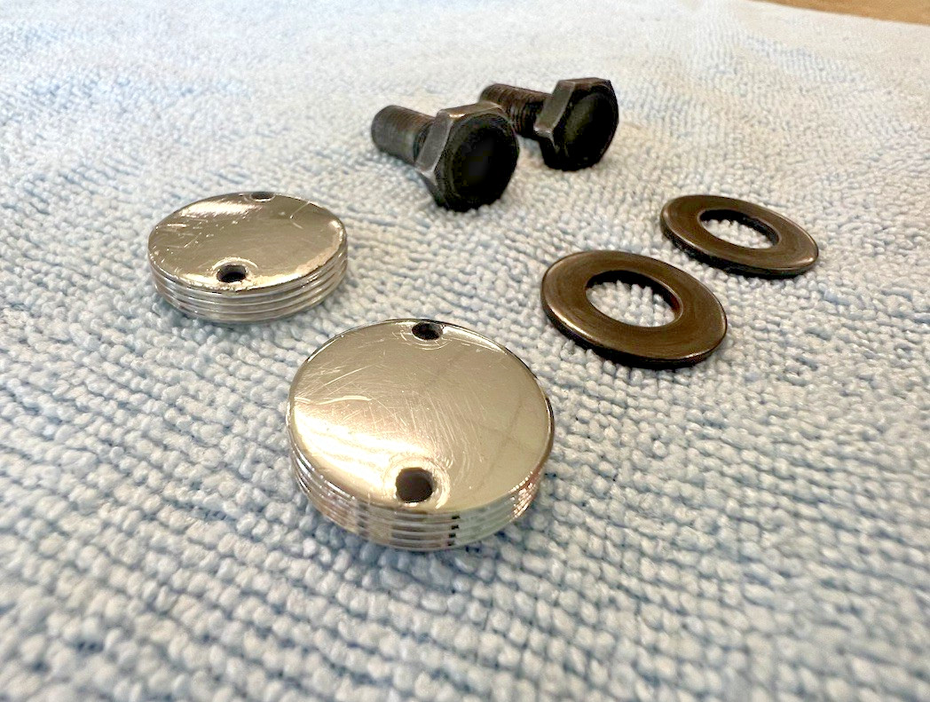 Vintage Shimano FC-M730 Deore XT Crank Bolts Dust Caps 2-Pin Silver 80s MTB Kit