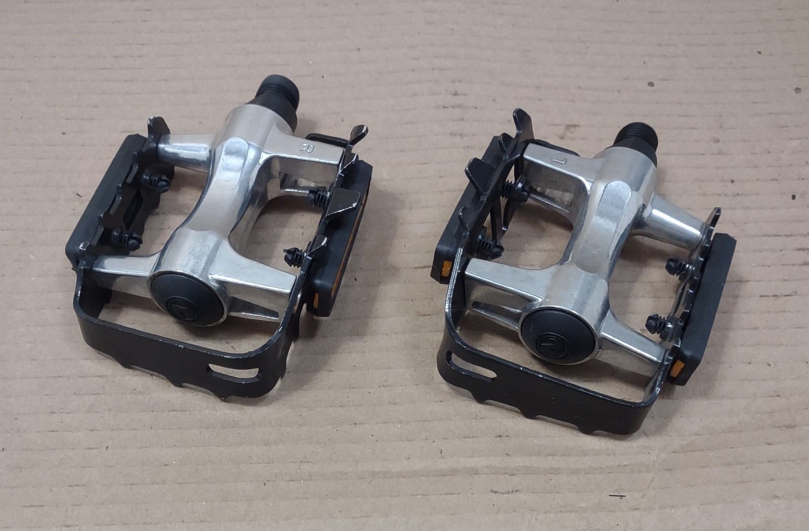 Vintage Old Bike Bicycle Mountain Pedals 9/16″