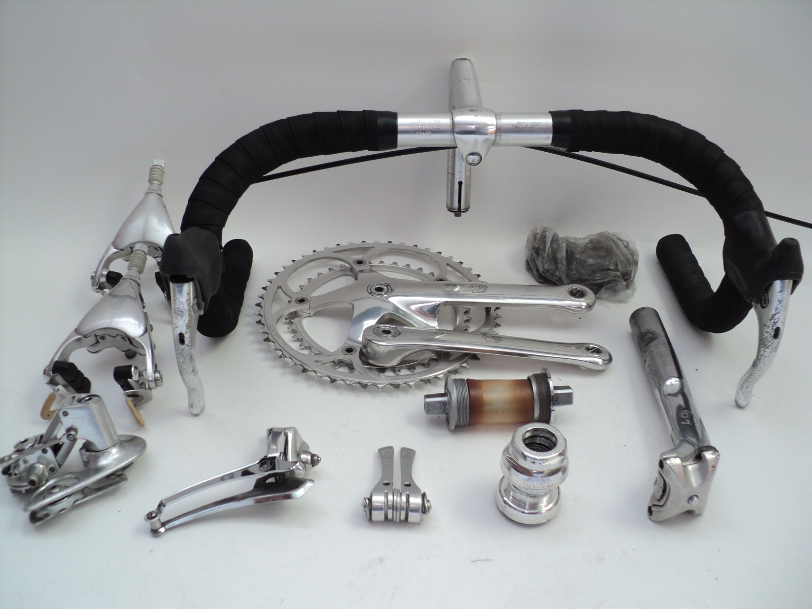 CAMPAGNOLO CROCE D’AUNE DELTA groupset build kit gruppo gruppe c record