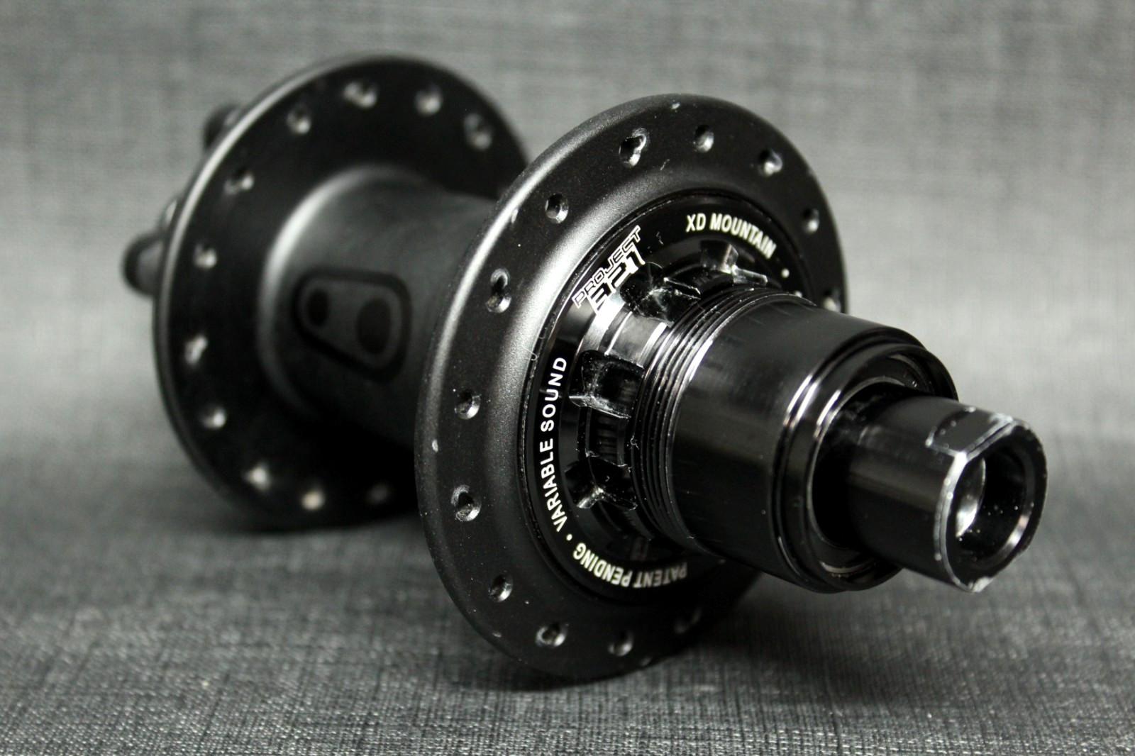 RARE Crank Brothers Project 321 MTB 12 x 148mm XD Boost Rear Hub 32H Made in USA