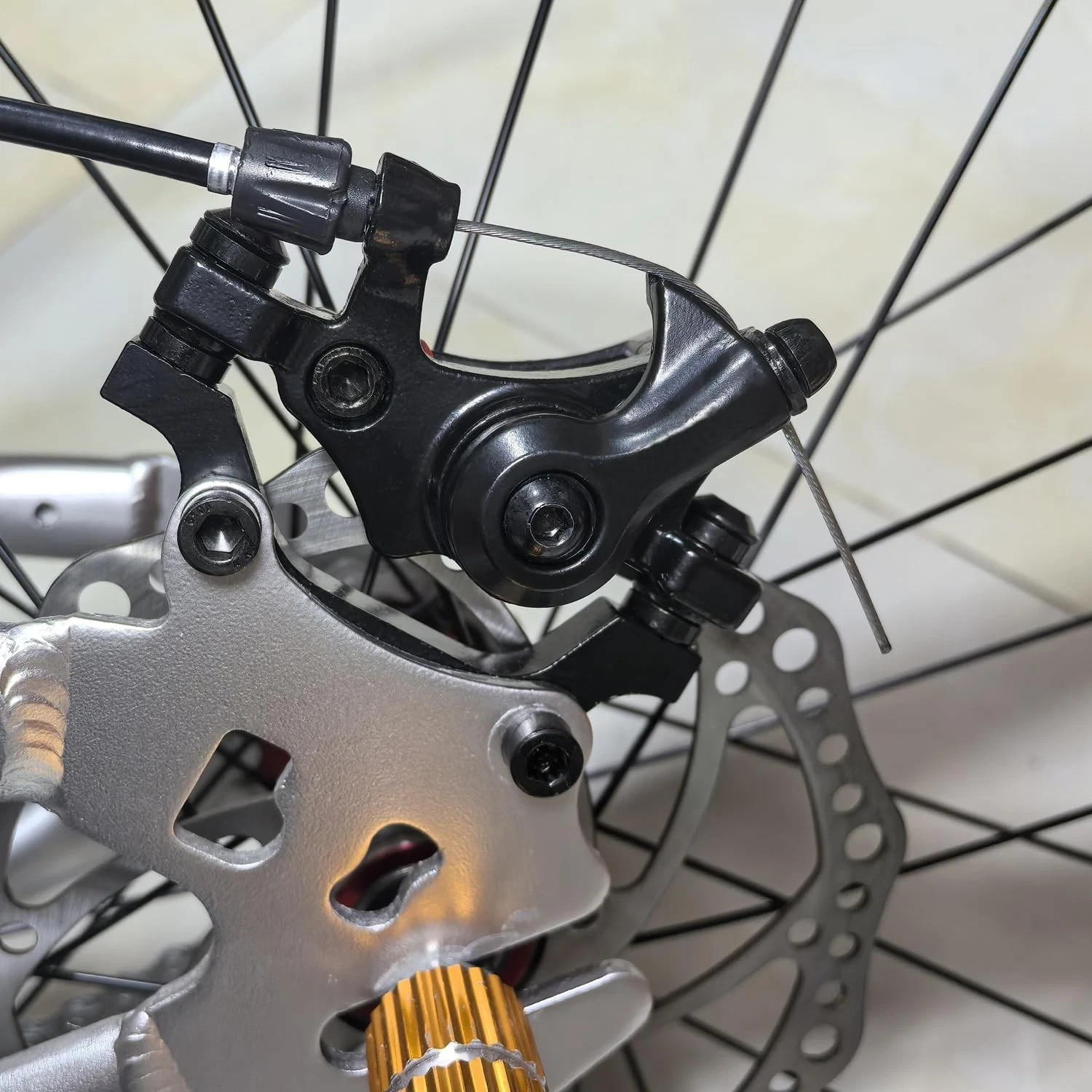 Bike Disc Brake Kit – 2 Pcs 160mm Rotors Calipers & Levers