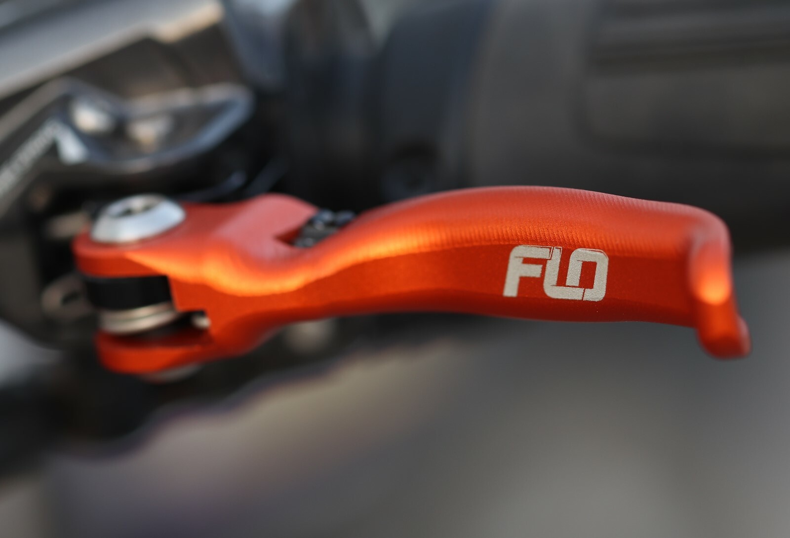 New Flo Motorsports Shimano Deore XT M8000 and M8100 Hydraulic Brake Lever Blue