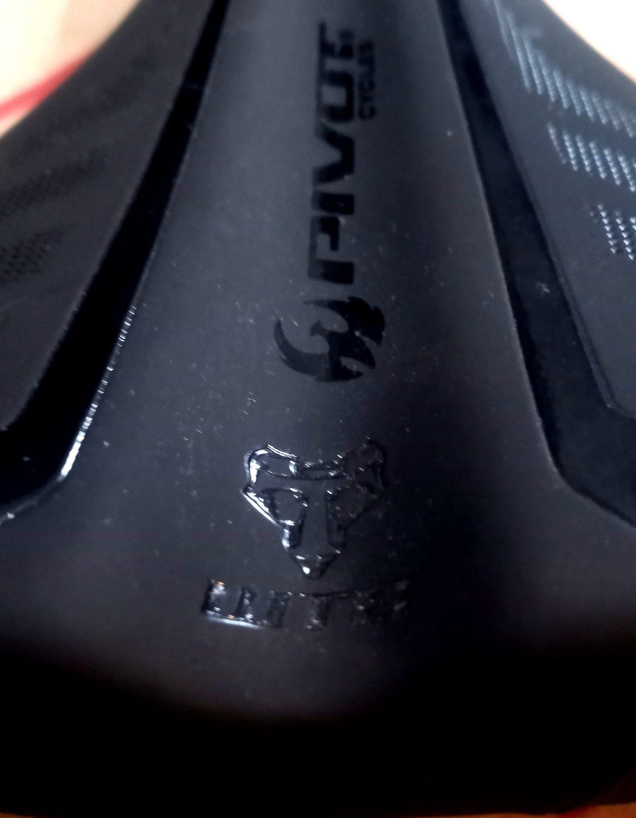 New WTB Volt Stainless Rails Bike Saddle for PIVOT Cycles Gravel / MTB Takeoff