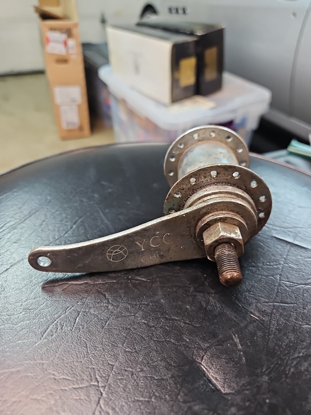 BMX REAR COASTER BRAKE HUB YCC CHINA 28H