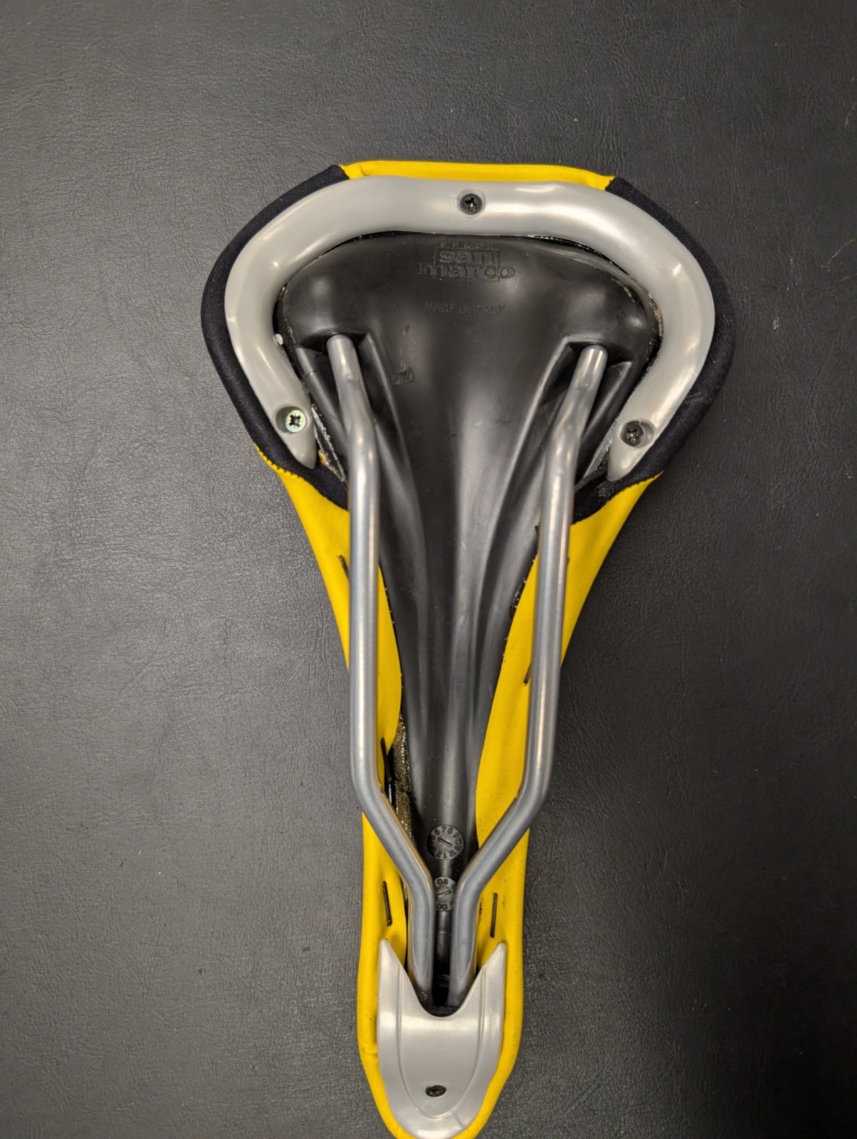 NOS 2001 Selle San Marco 275mm x 132mm Saddle YELLOW Cro-Moly Rails NEW