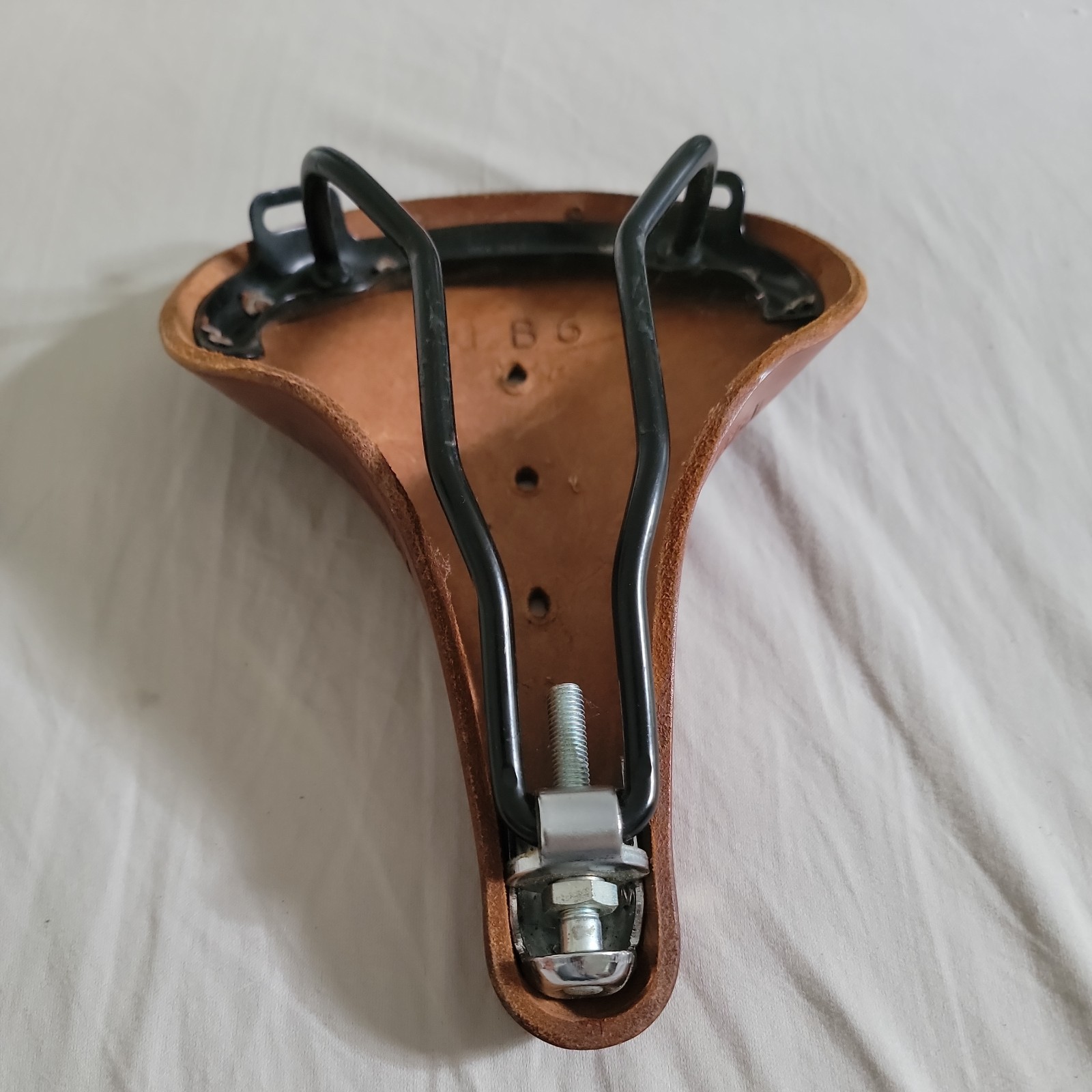 Brooks B17S (Short) Ladies Standard Leather Saddle Honey Brown Bicycle Bike Seat