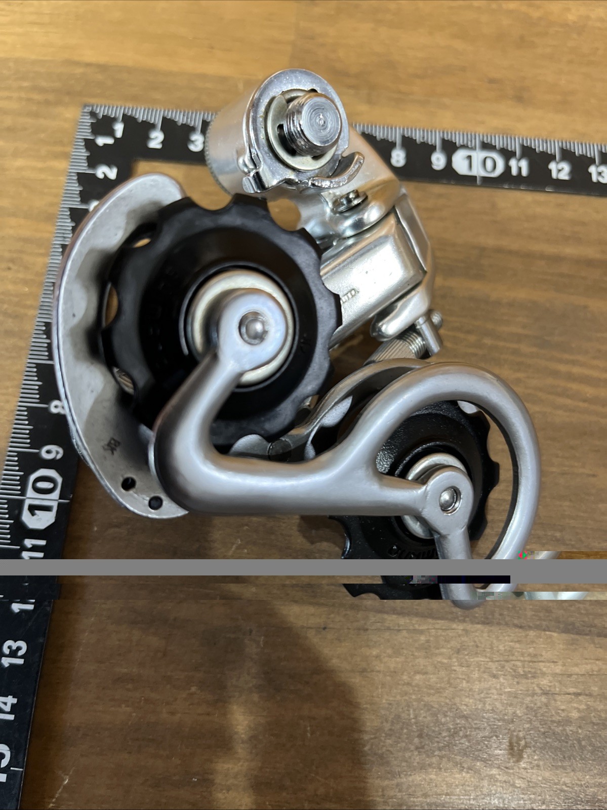 Shimano 600 RD-6200 Rear Derailleur Arabesque Short Cage Japan. NOS Vitage