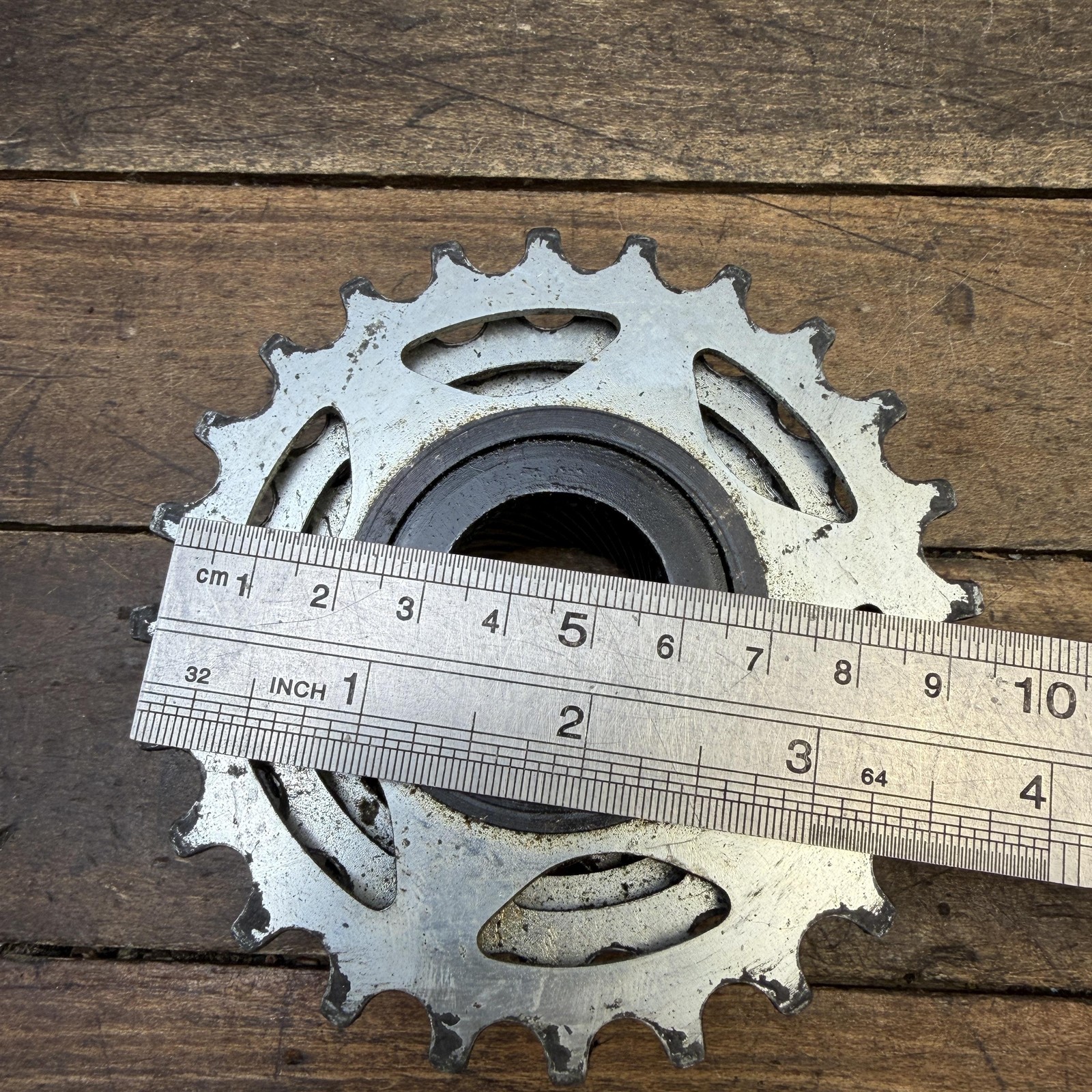 Vintage Maillard HELICOMATIC 6 Speed 13-24T 24T Cogs Steel Road Bike