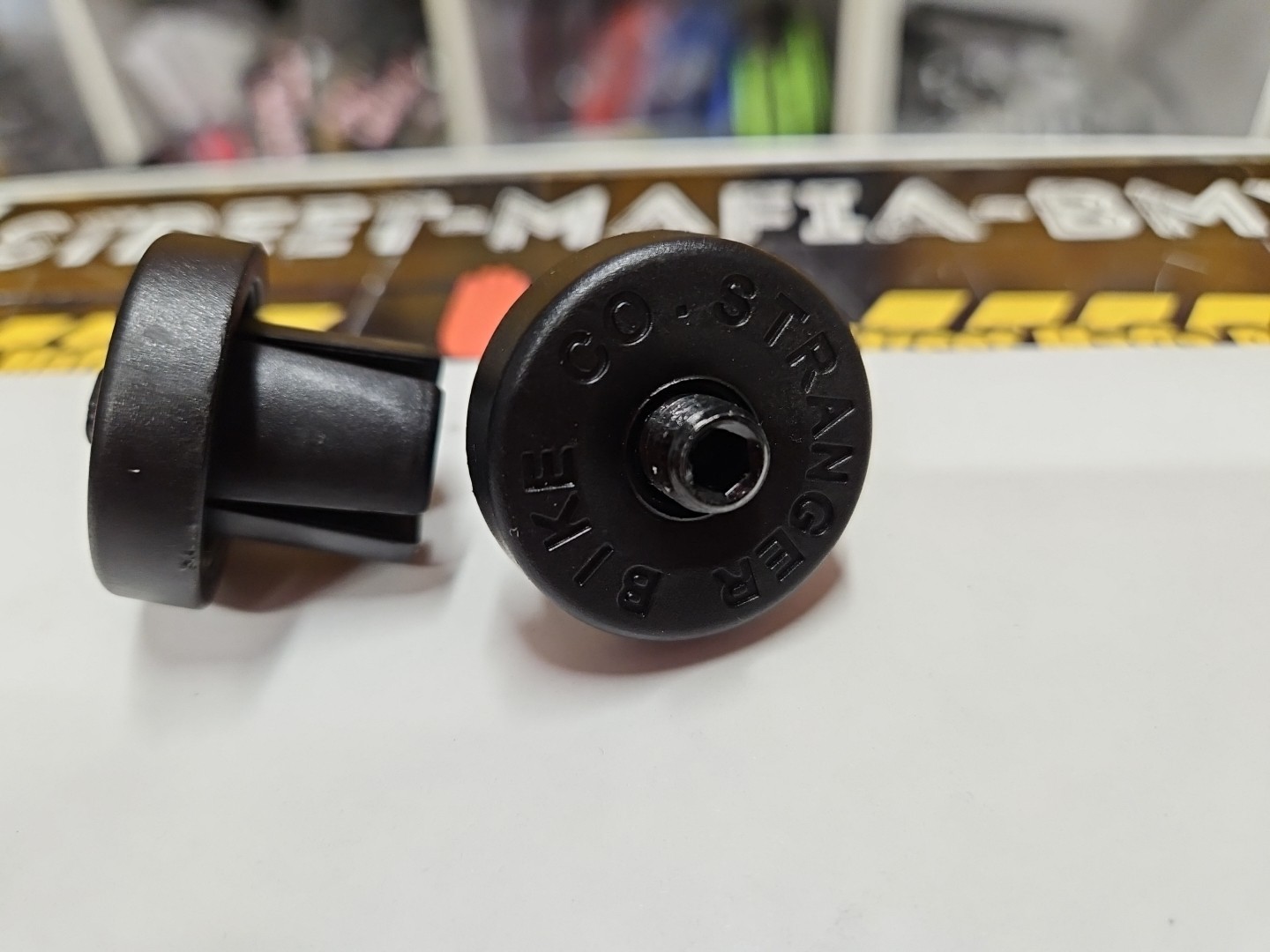 STRANGER BMX BIKE BAR ENDS NEW SCHOOL HANDLEBAR GRIP THICK PLUGS expanding NEW