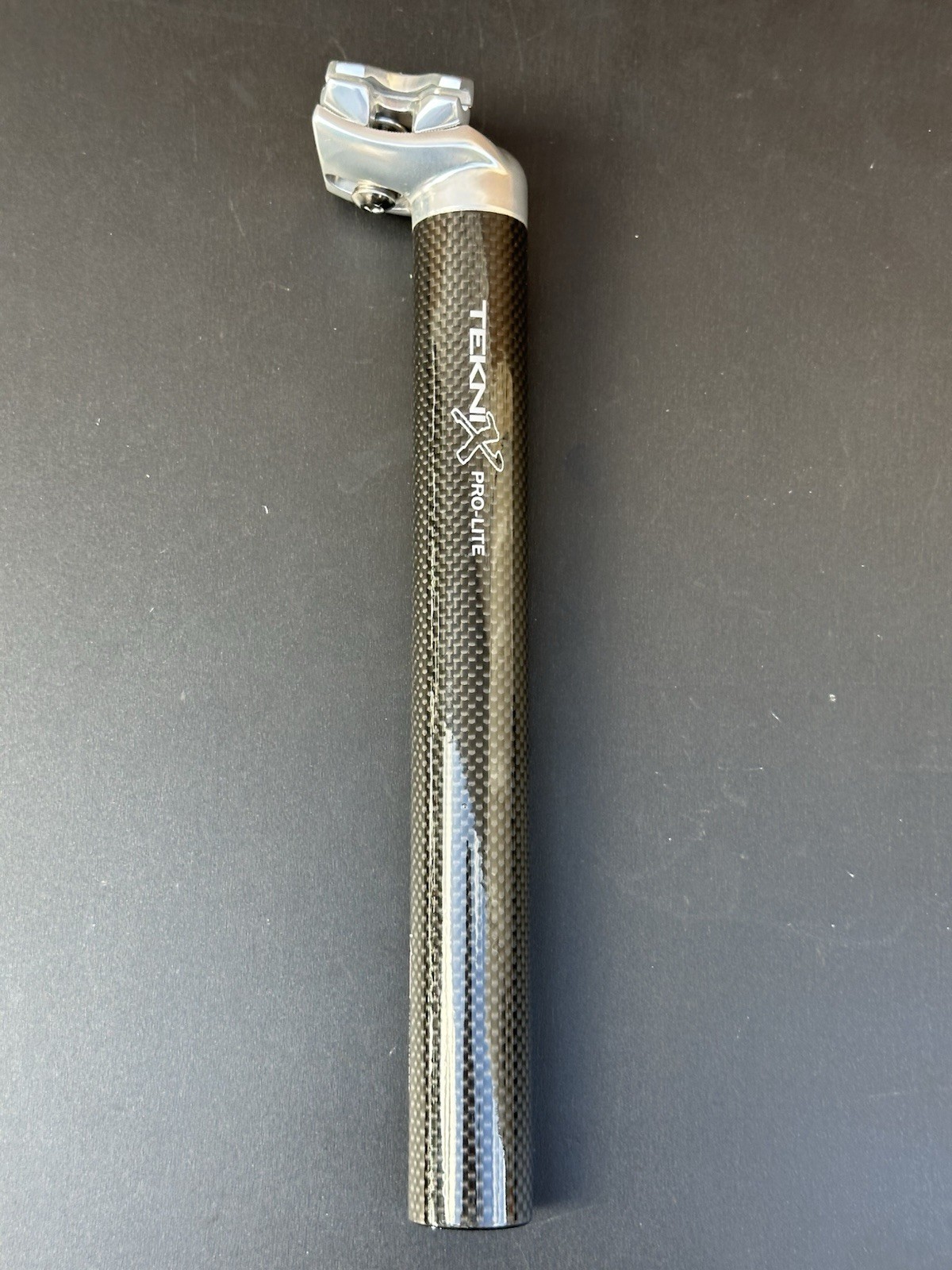 NEW 32.4mm x 300mm Carbon Seatpost, Glossy Black Polished. NOS 2000s Team Texnix
