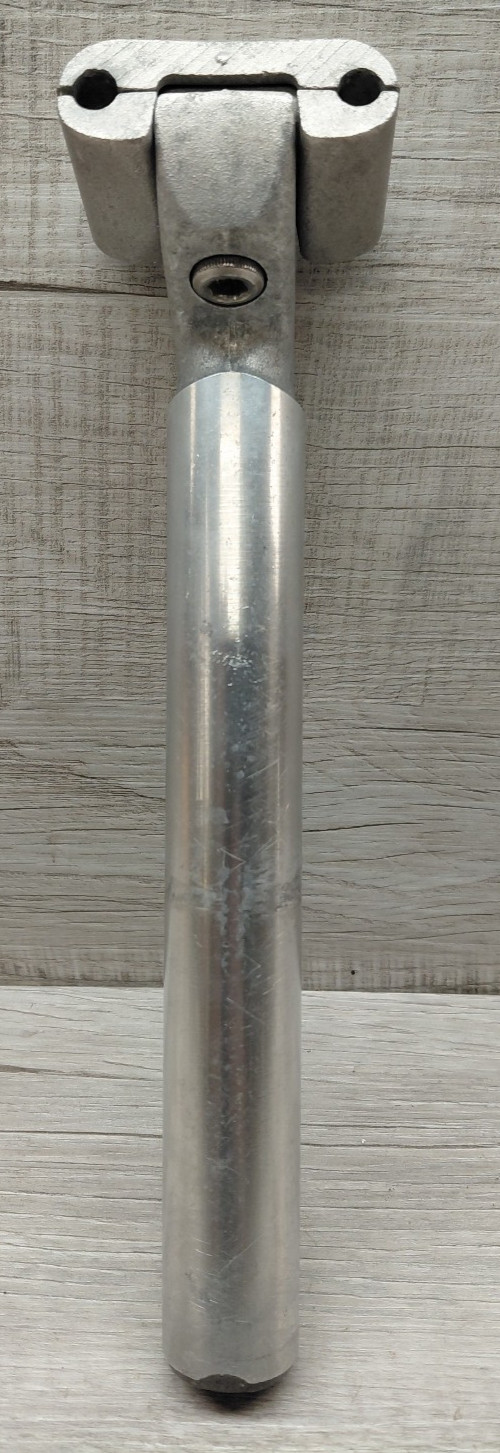 Vintage Sakae SR 1- Bolt Alloy Seatpost 27.2 mm Silver Road , Touring Bike