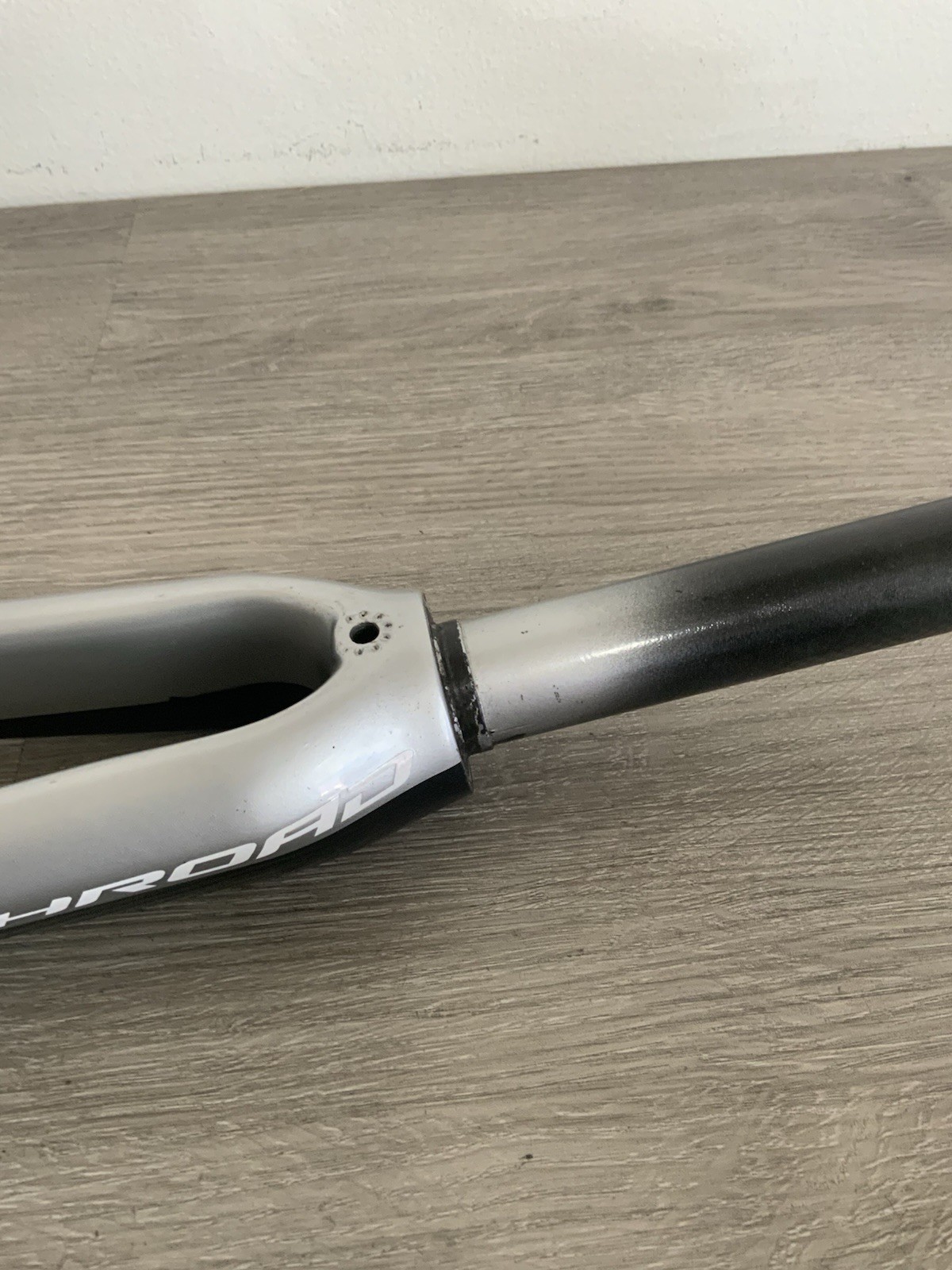 TEAM HIGH CARBON FORK 700C 1 1/8 INCH THREADLESS 190 MM STEERER 336 GRAMS