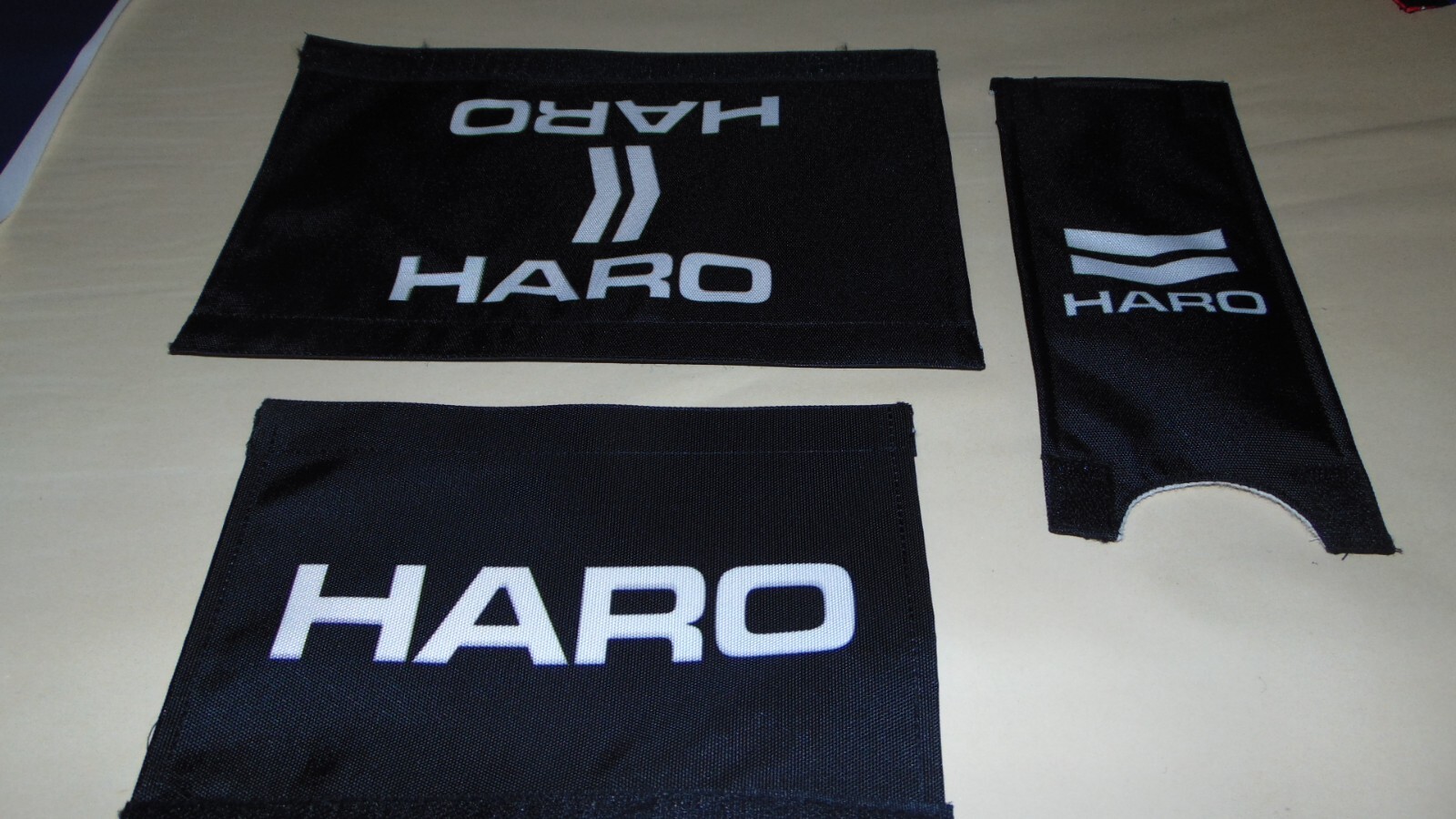 HARO BMX BIKE BLACK WHITE PADSTEM HANDLEBAR TOP TUBE PADS VINTAGE OLD SCHOOL 80s